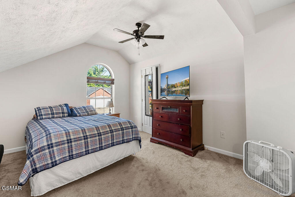 6922 Pemmbrooke Shire Lane Knoxville TN 37909