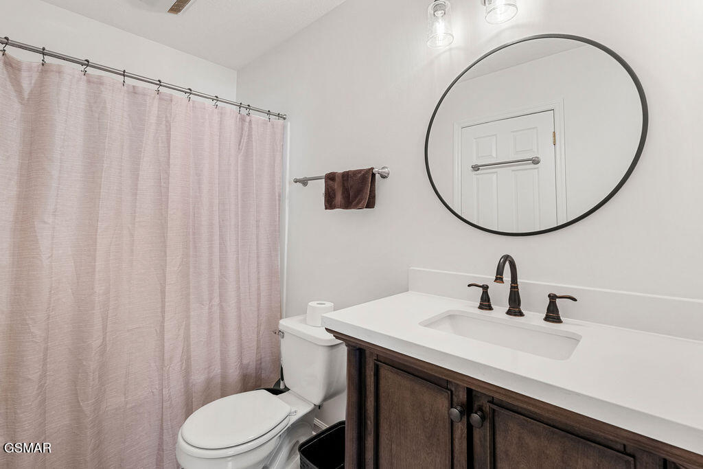 6922 Pemmbrooke Shire Lane Knoxville TN 37909