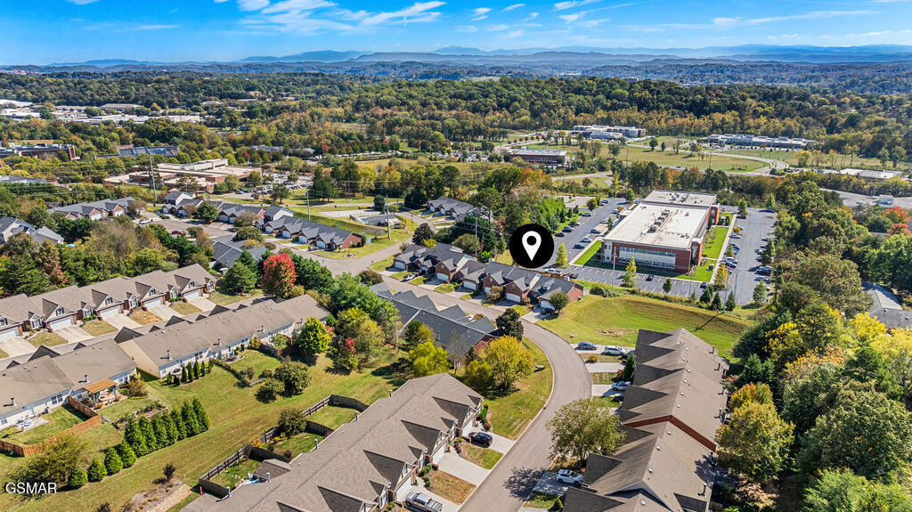 6922 Pemmbrooke Shire Lane Knoxville TN 37909