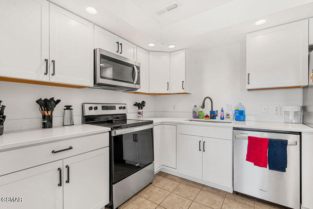 6922 Pemmbrooke Shire Lane Knoxville TN 37909