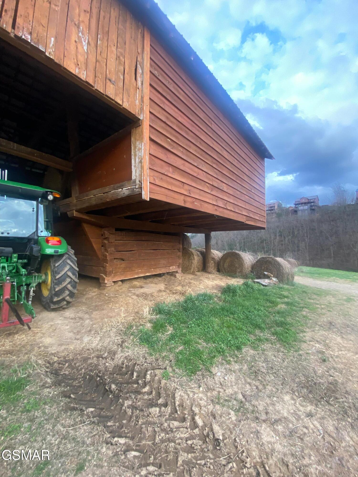 1440 Goose Gap Road Sevierville TN 37876