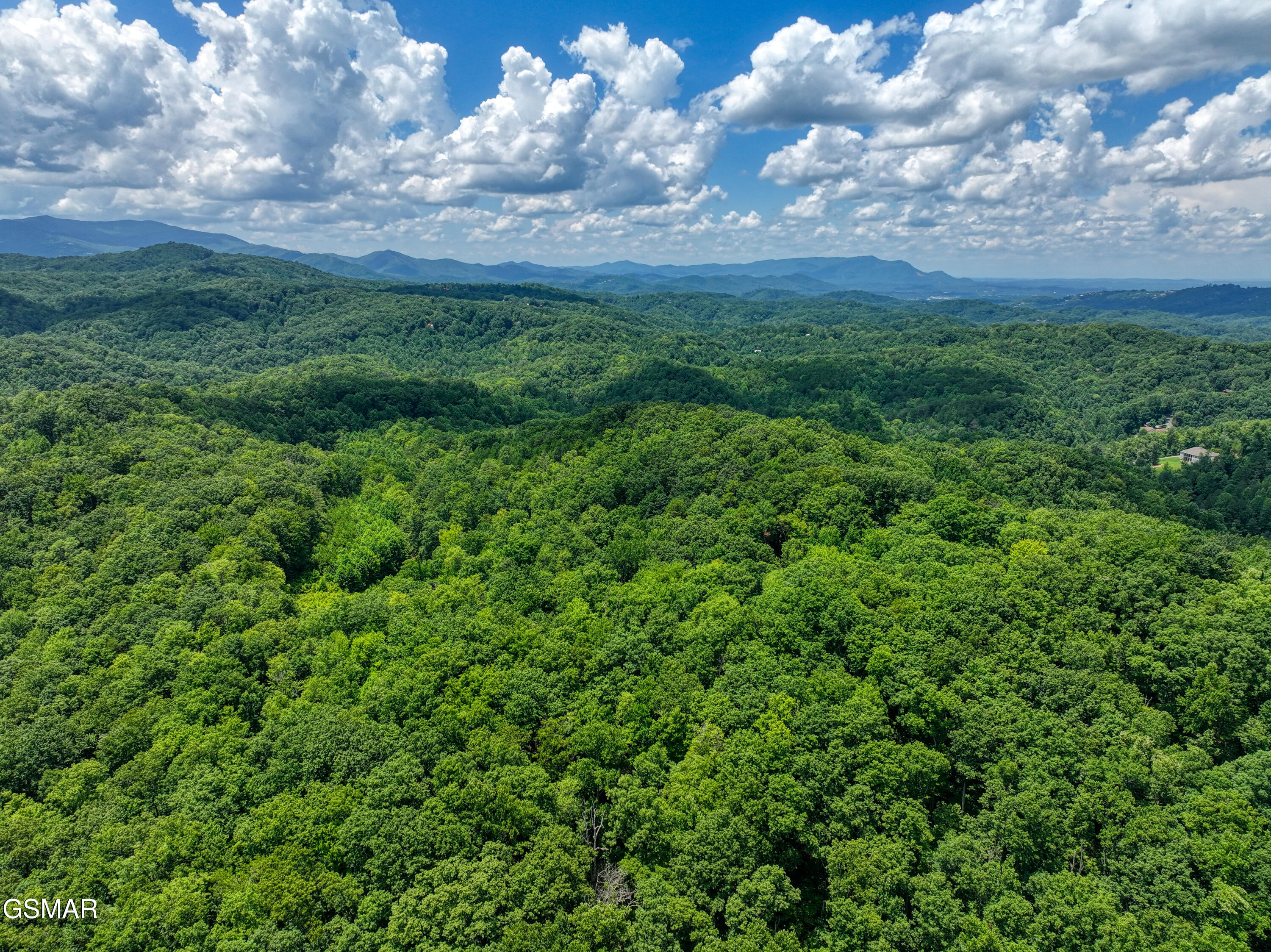 1A 4255 Lower Powdermill Road Sevierville TN 37876