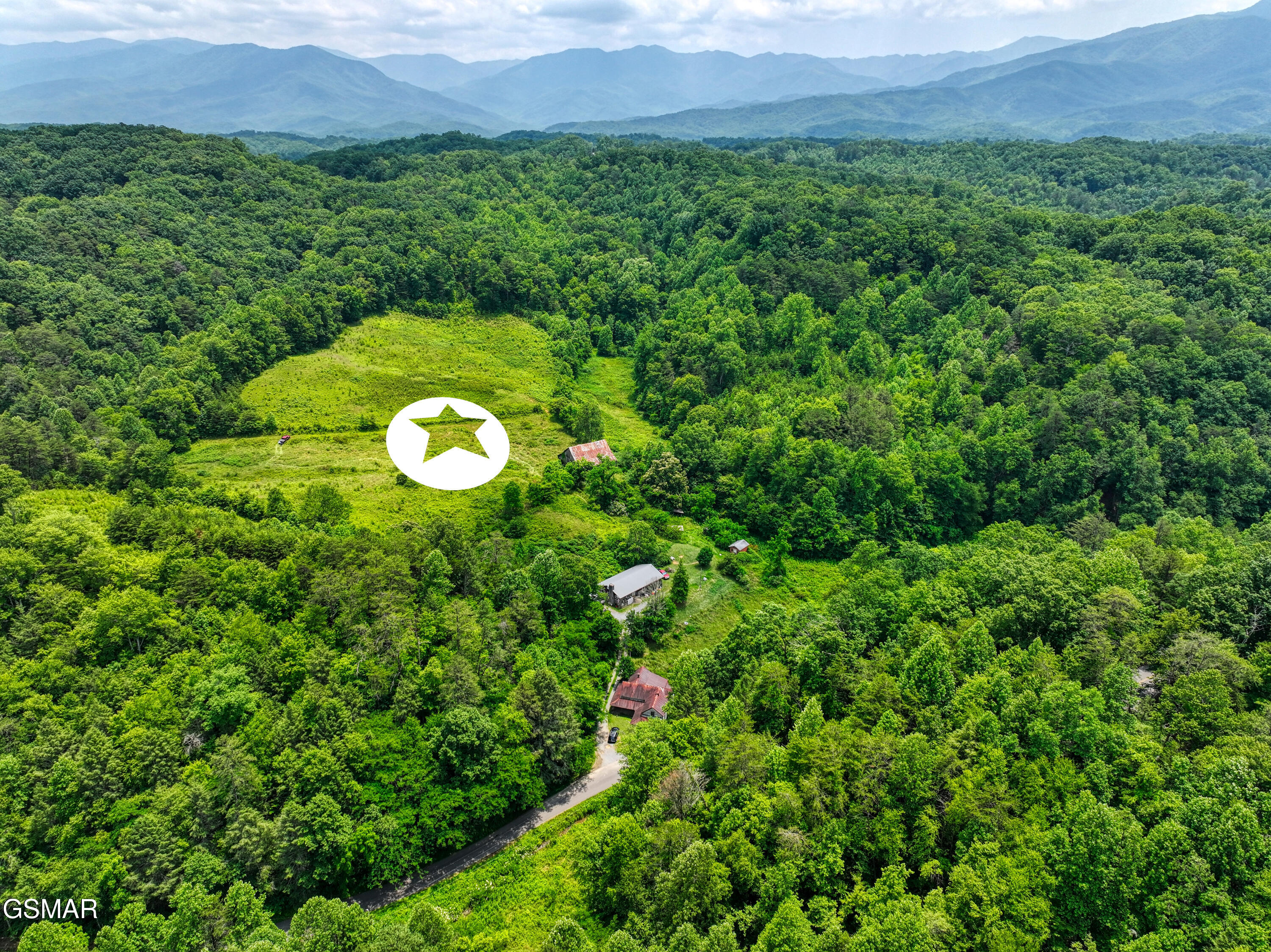 1A 4255 Lower Powdermill Road Sevierville TN 37876