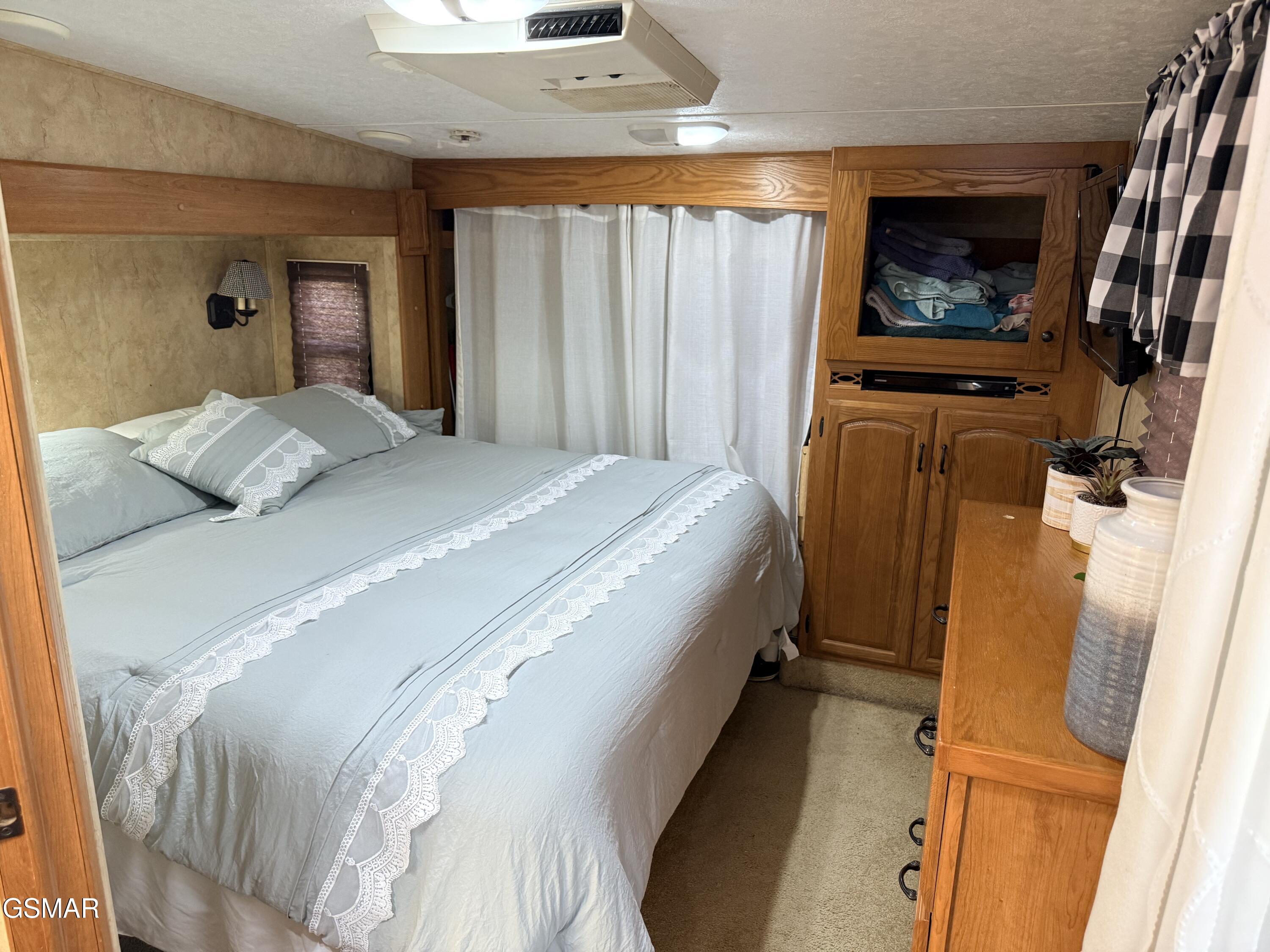 4229 E Parkway #2 Gatlinburg TN 37738