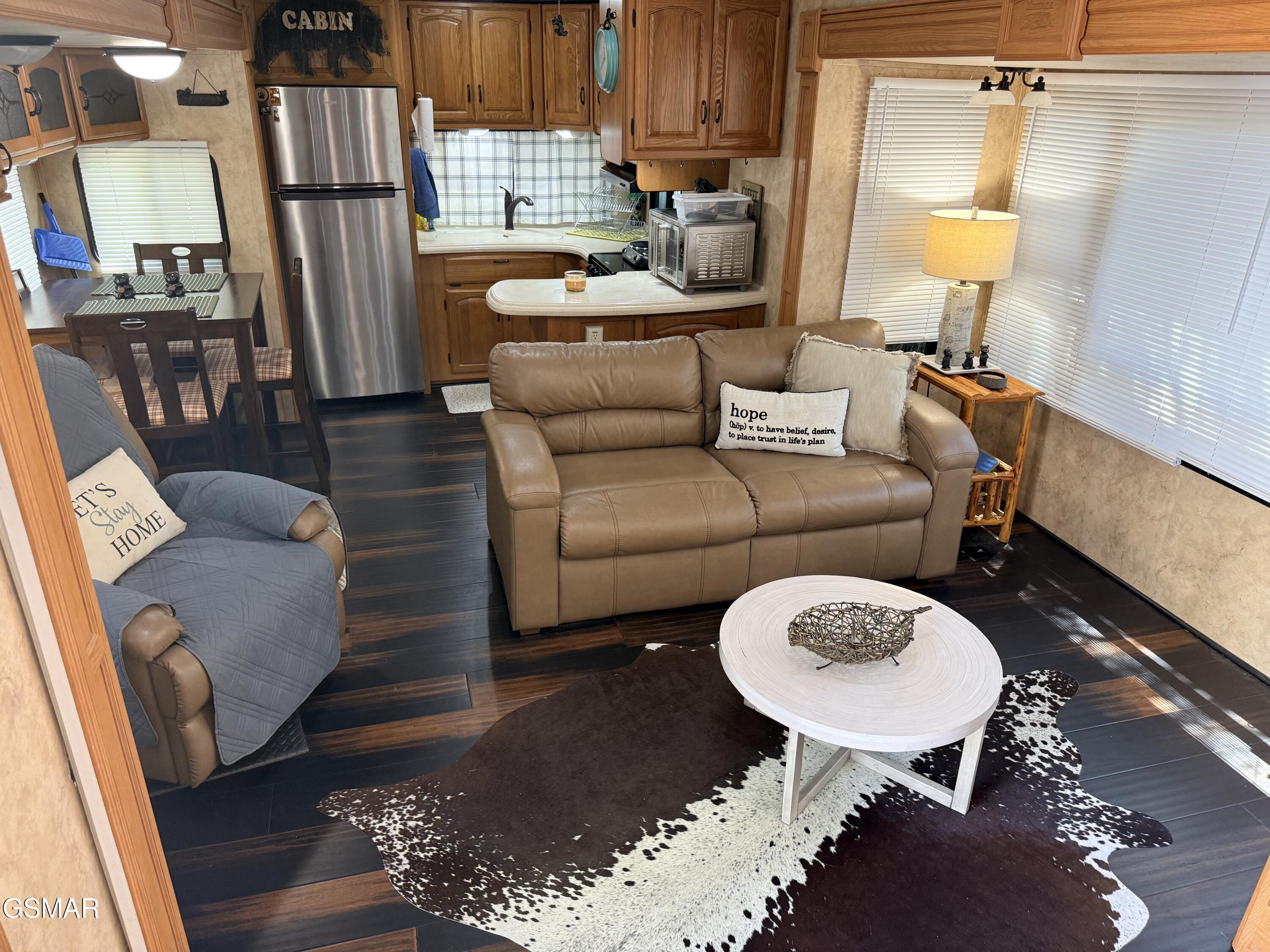 4229 E Parkway #2 Gatlinburg TN 37738
