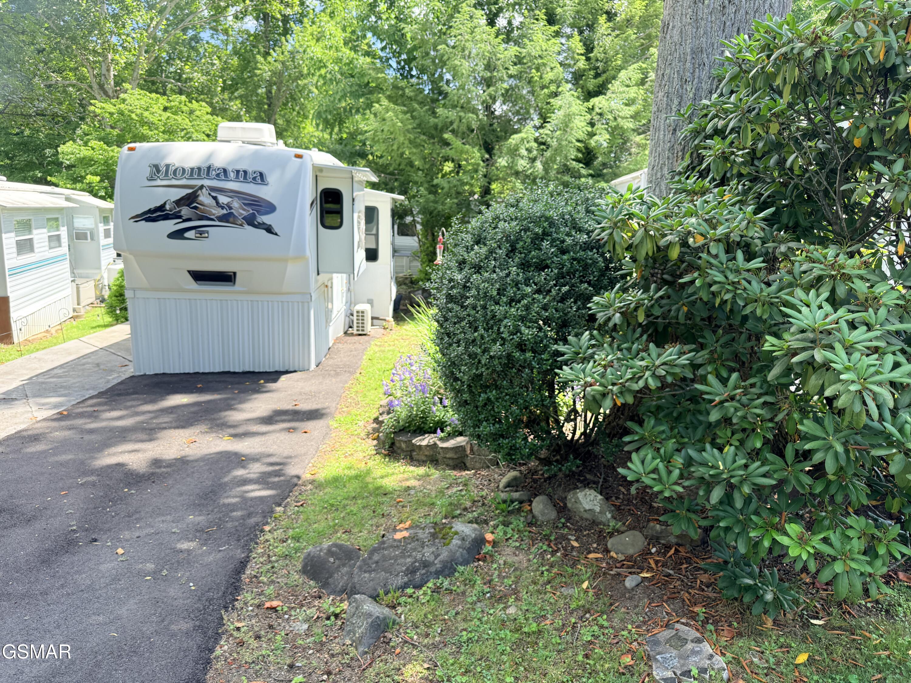 4229 E Parkway #2 Gatlinburg TN 37738
