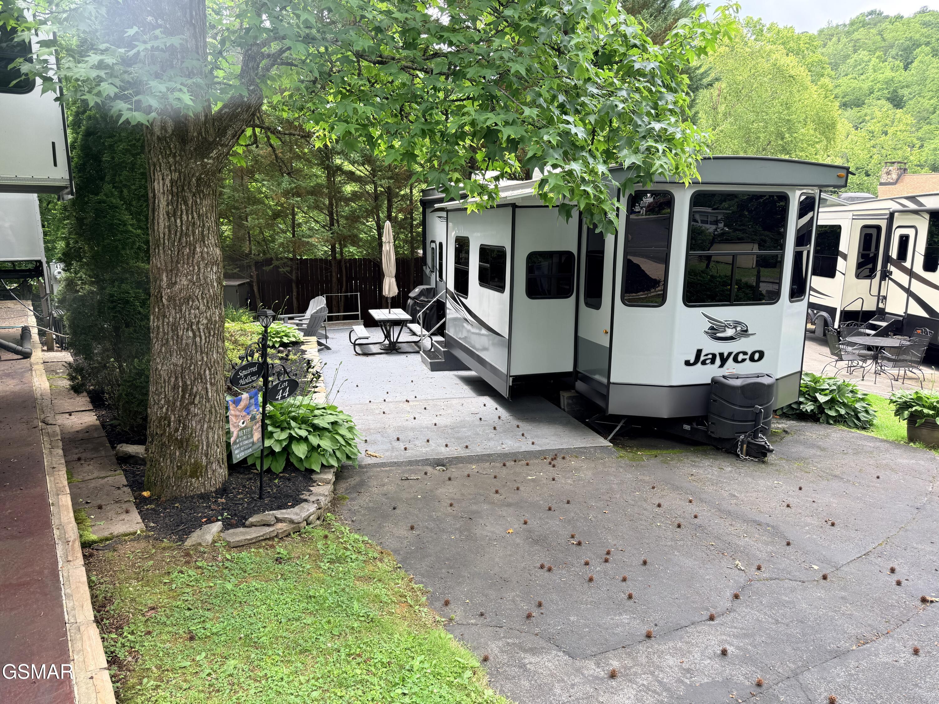 4229 E Parkway #44 Gatlinburg TN 37738