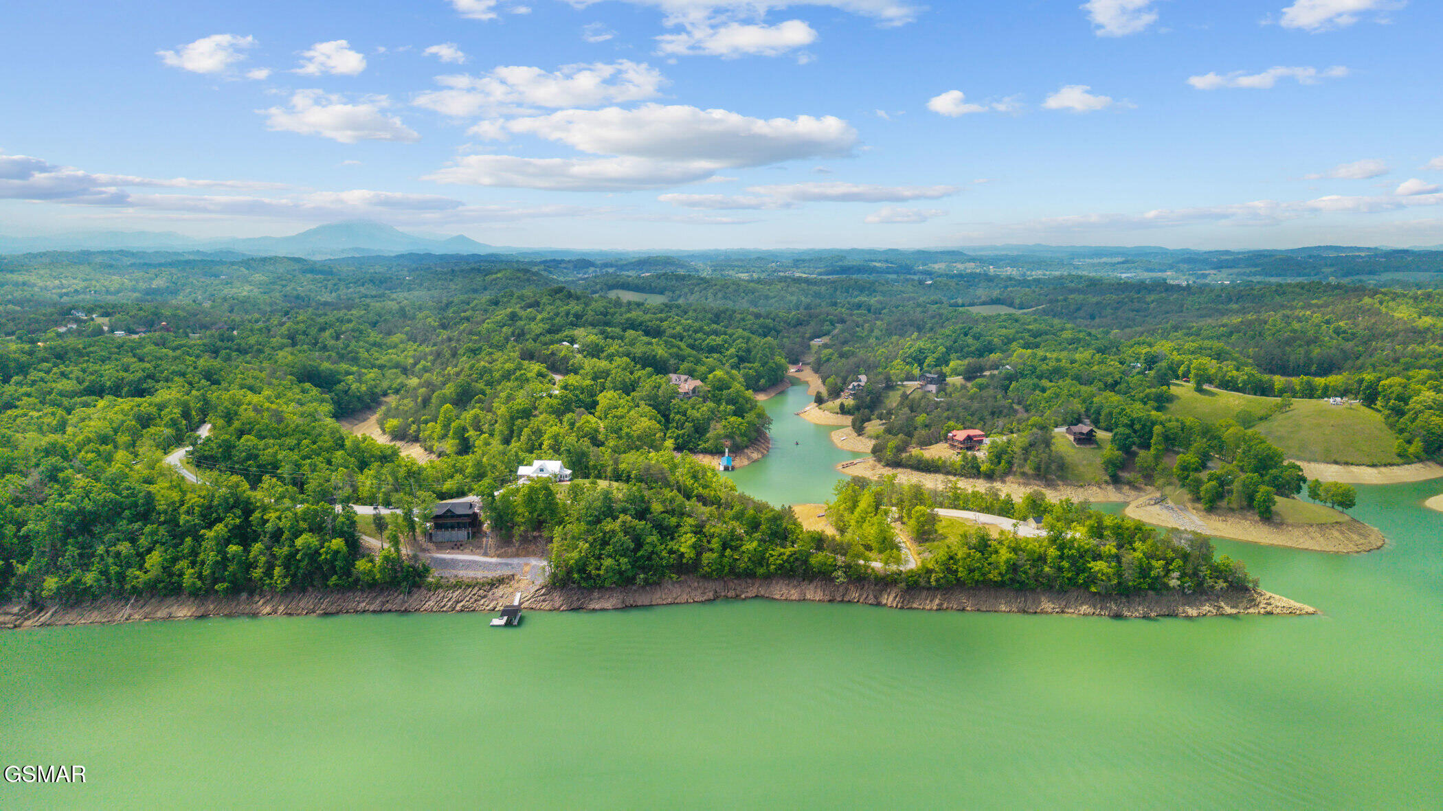 1967 Lake Oaks Way Sevierville TN 37876