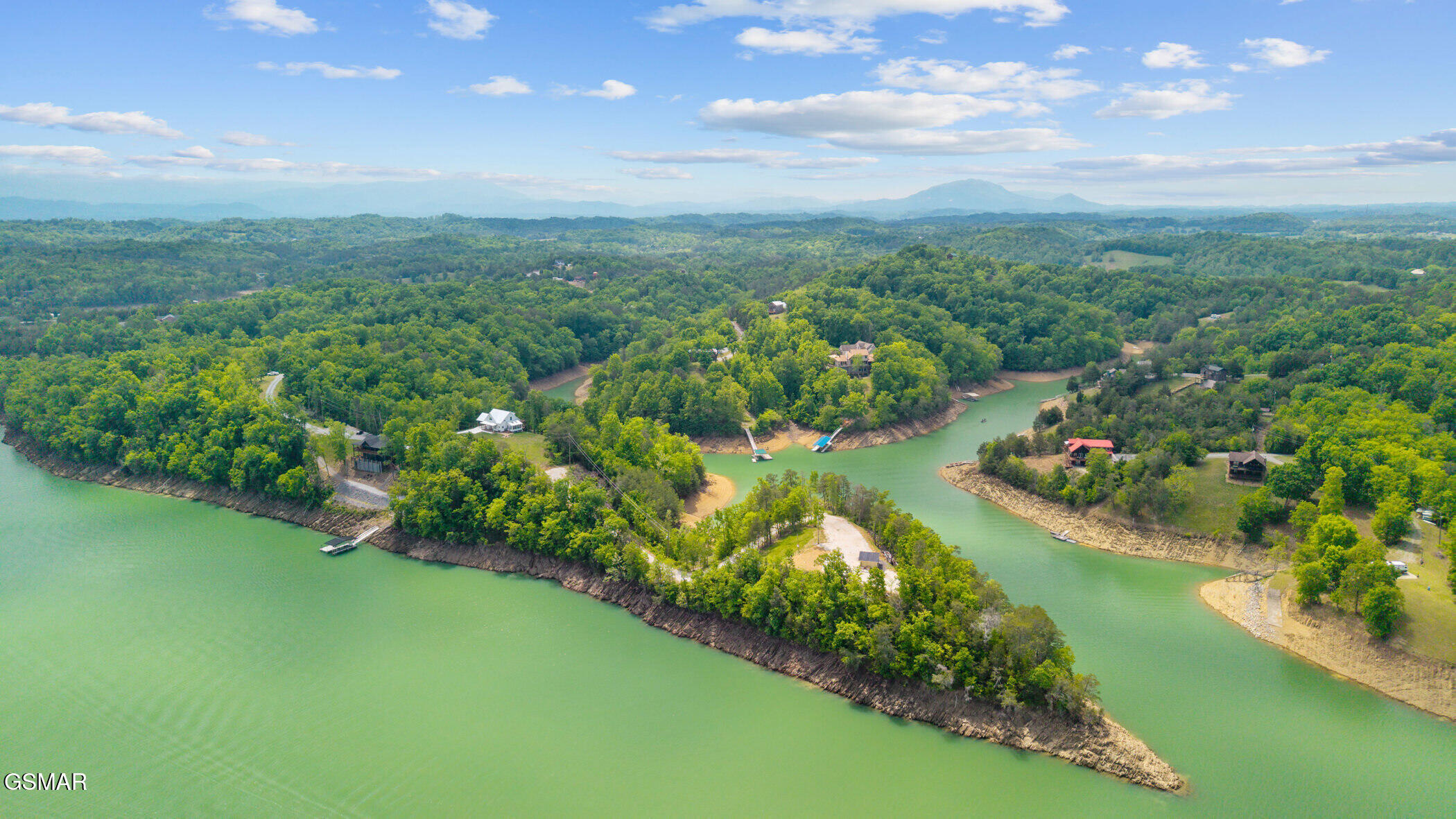 1967 Lake Oaks Way Sevierville TN 37876