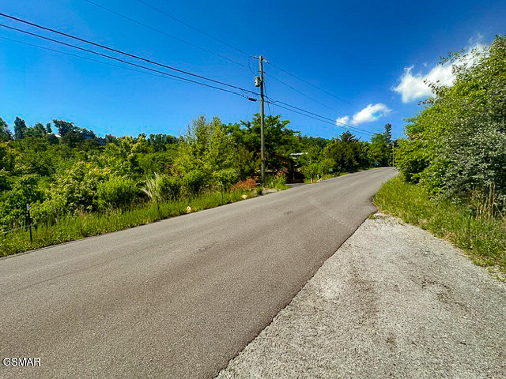 639 Pinecrest Drive Gatlinburg TN 37738
