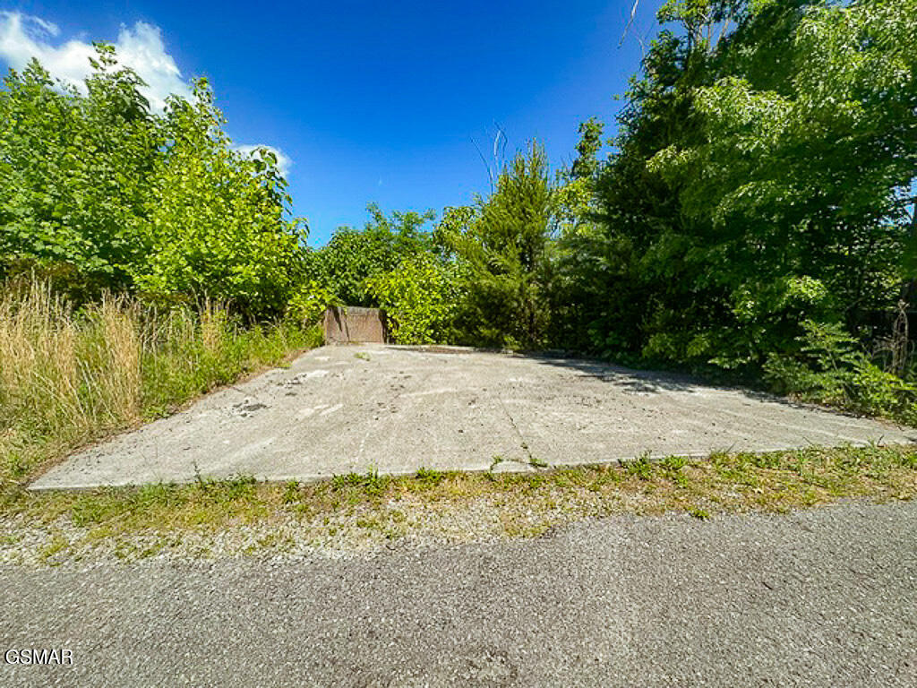 639 Pinecrest Drive Gatlinburg TN 37738