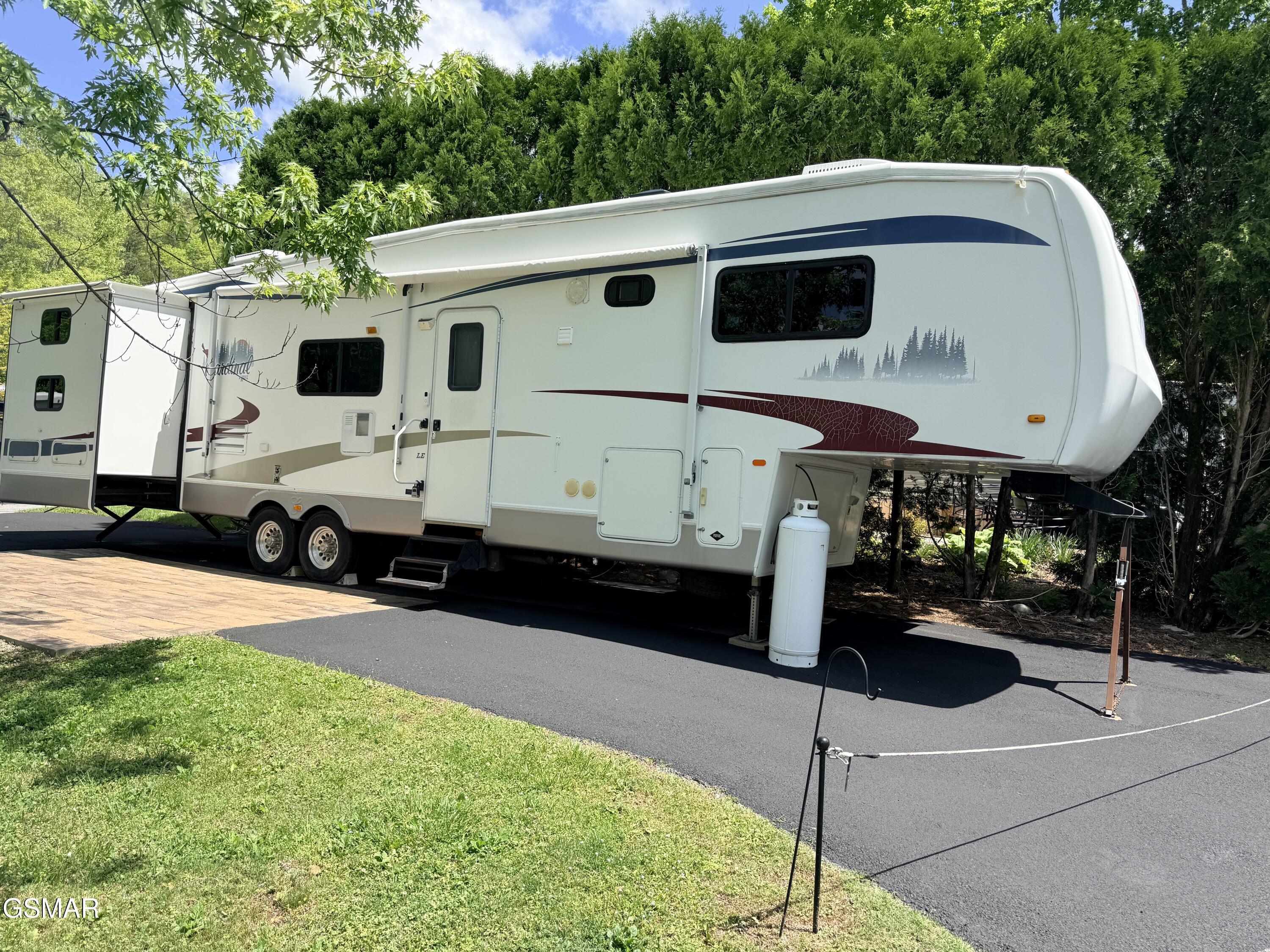 4229 E Parkway #196 Gatlinburg TN 37738