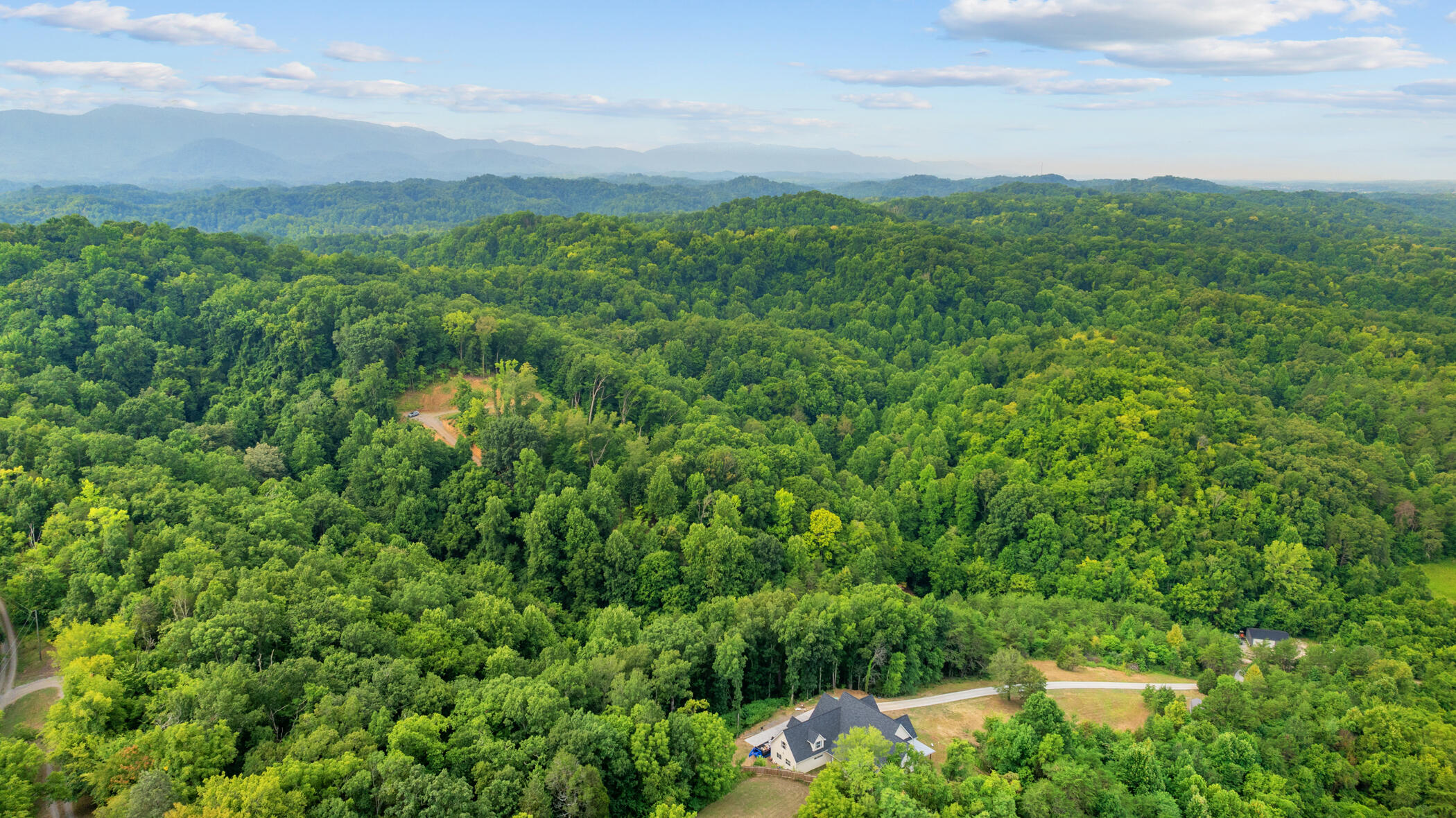 2345 Paradise Way Sevierville TN 37876
