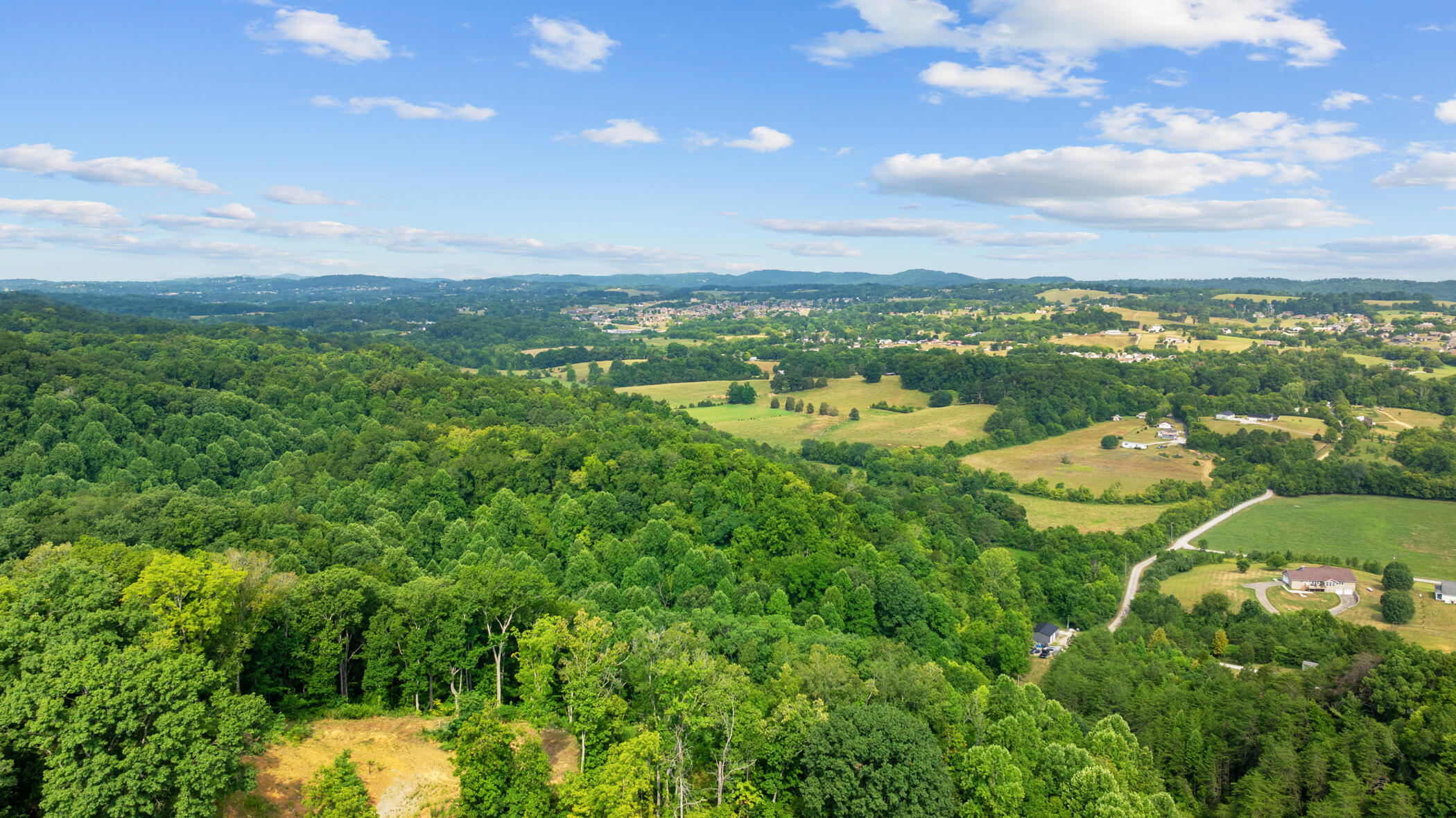 2345 Paradise Way Sevierville TN 37876
