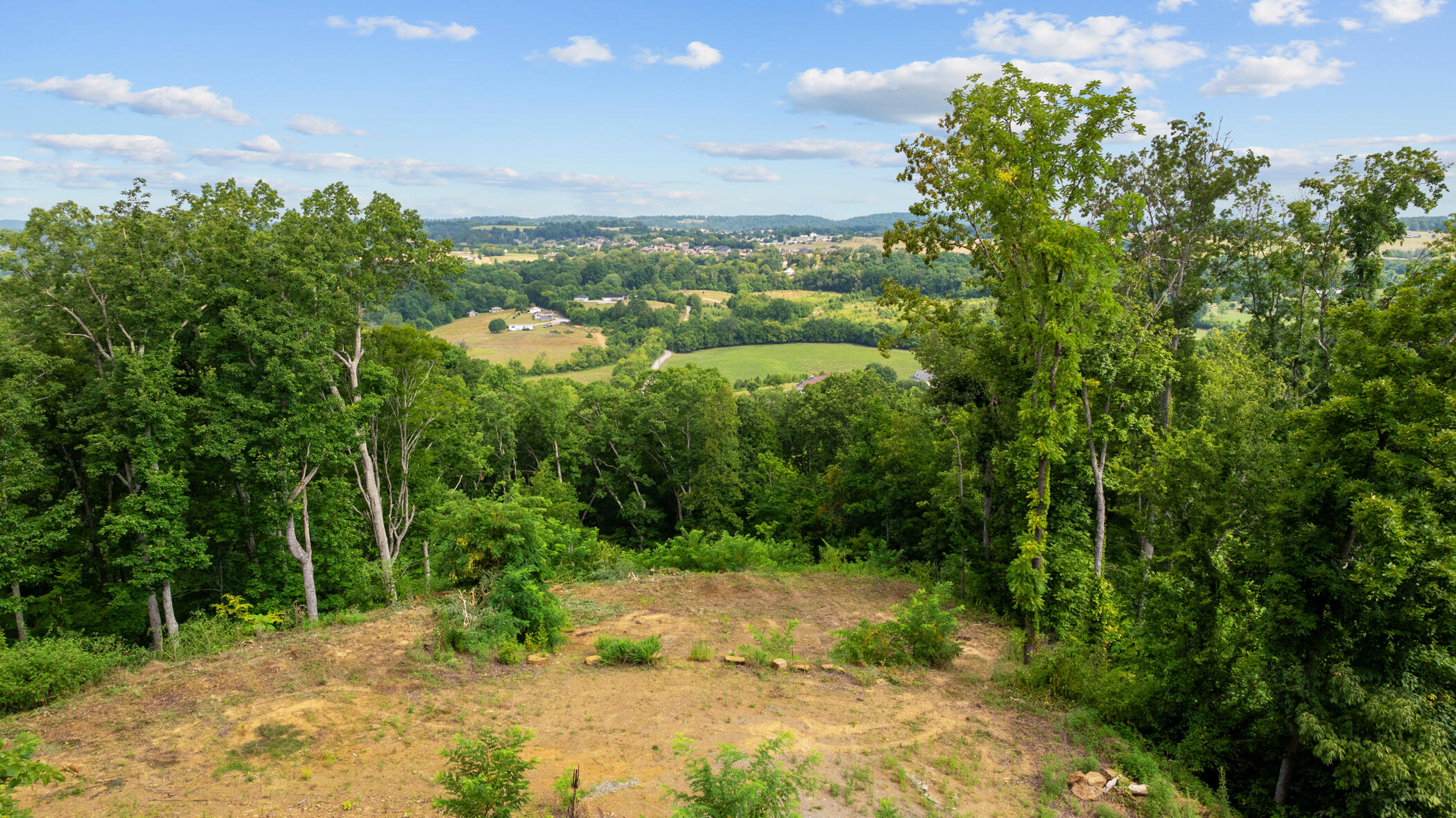 2345 Paradise Way Sevierville TN 37876