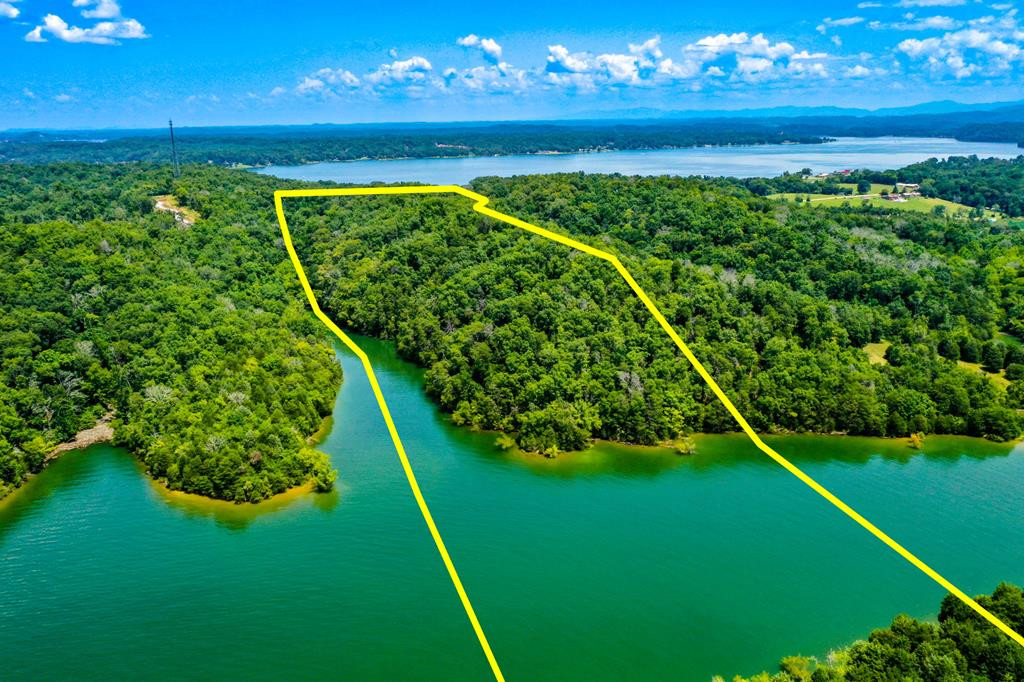 Chestnut Hill Road Dandridge TN 37725