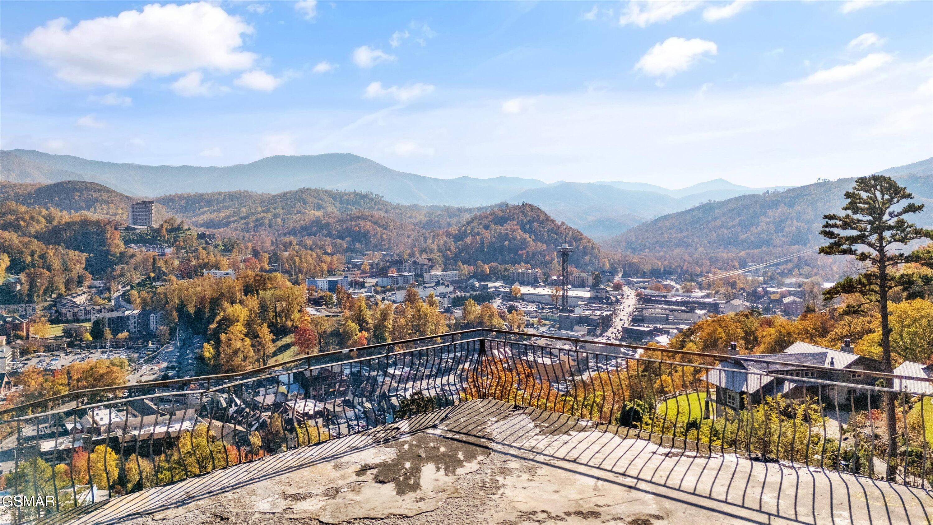 345 Greystone Heights Road Gatlinburg TN 37738