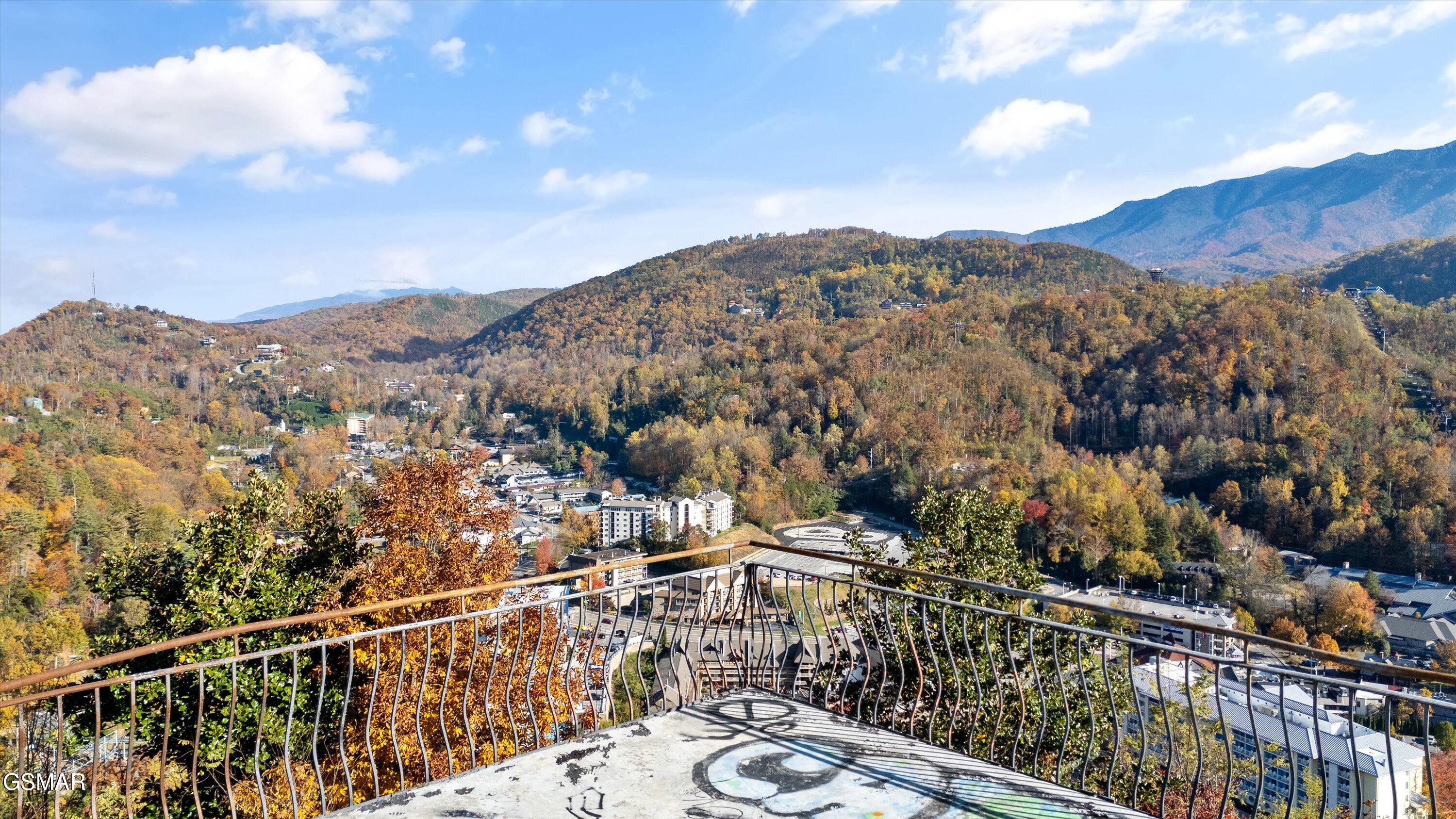 345 Greystone Heights Road Gatlinburg TN 37738