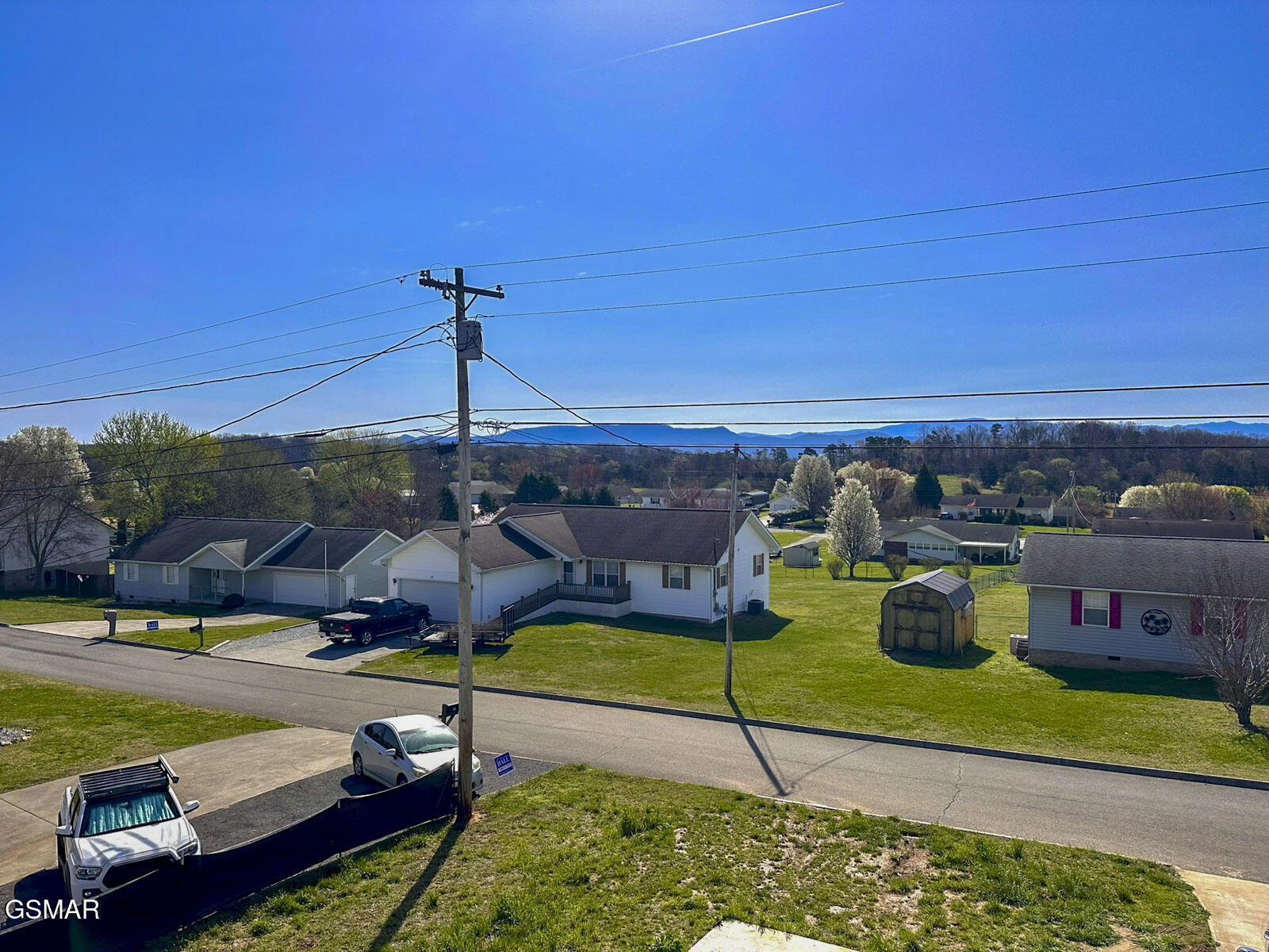 613 Ross Drive Dandridge TN 37725