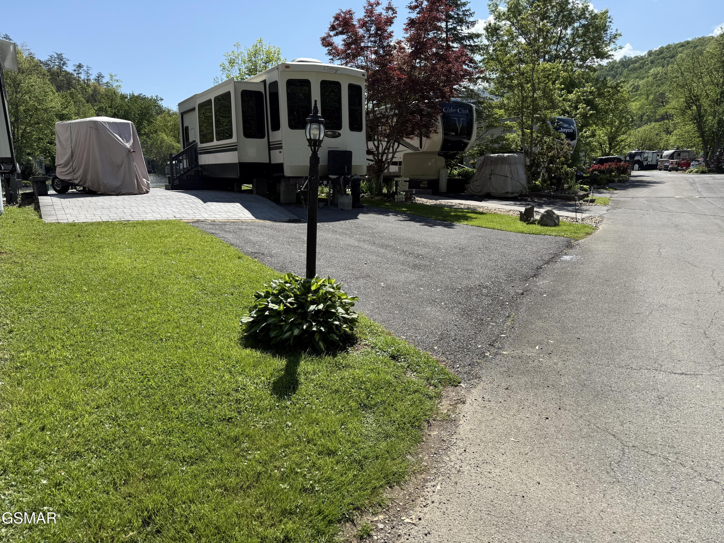 4229 E Parkway #348 Gatlinburg TN 37738