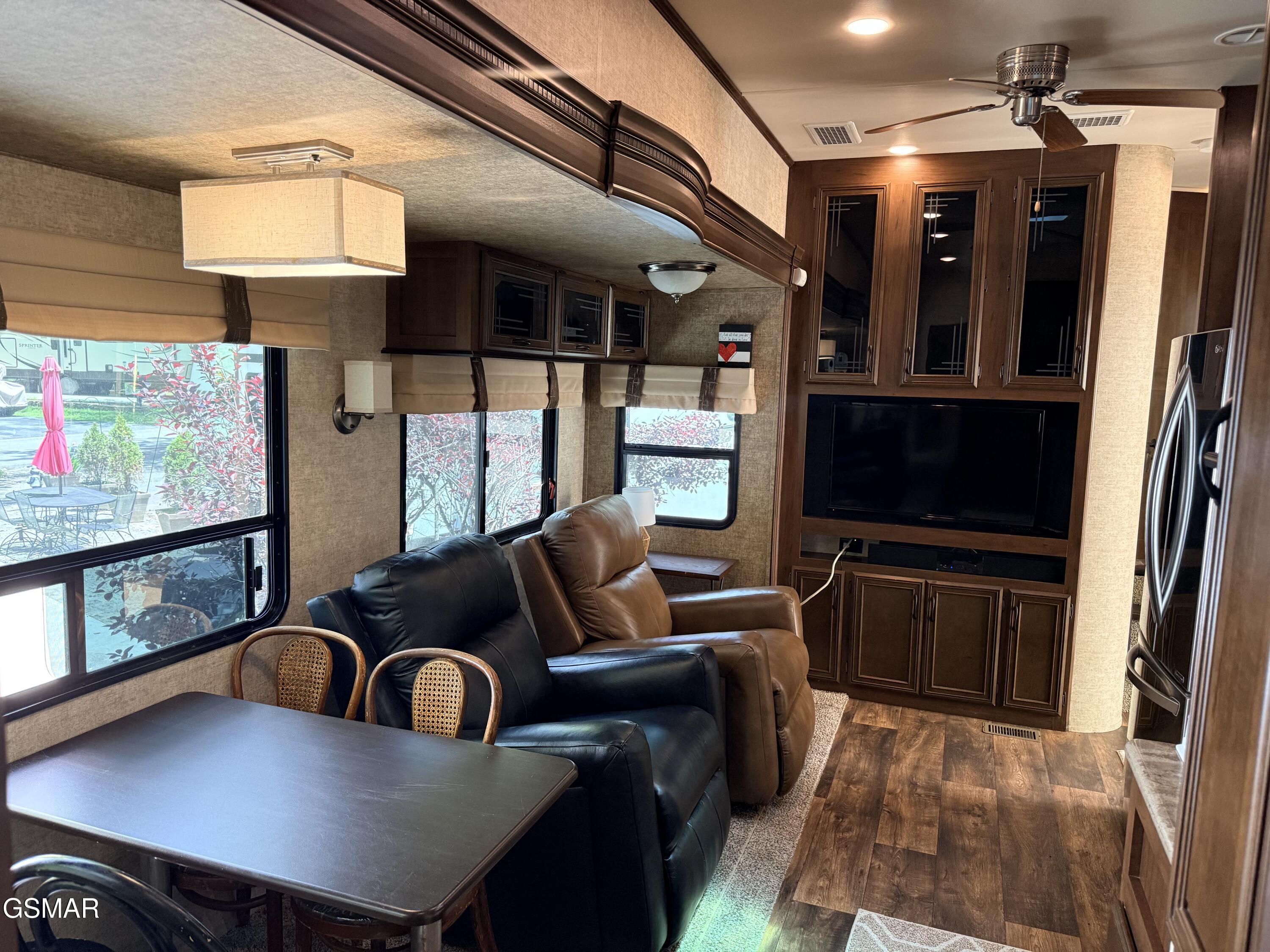 4229 E Parkway #281 Gatlinburg TN 37738
