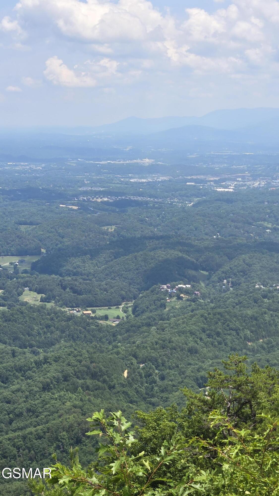 00 Top Road Sevierville TN 37876
