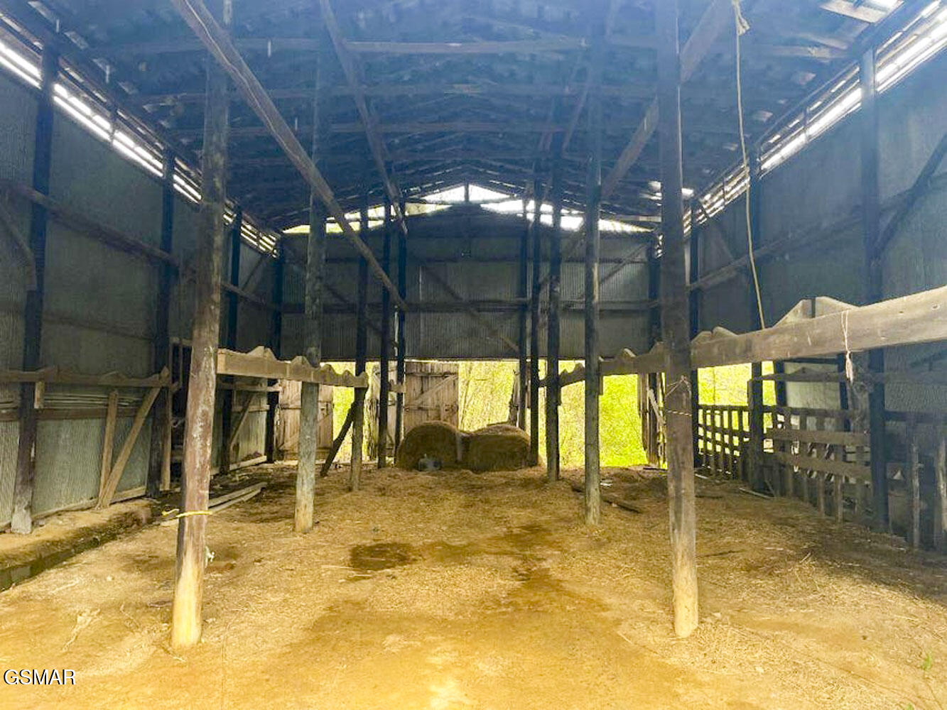 2534 Muddy Hollow Dandridge TN 37725
