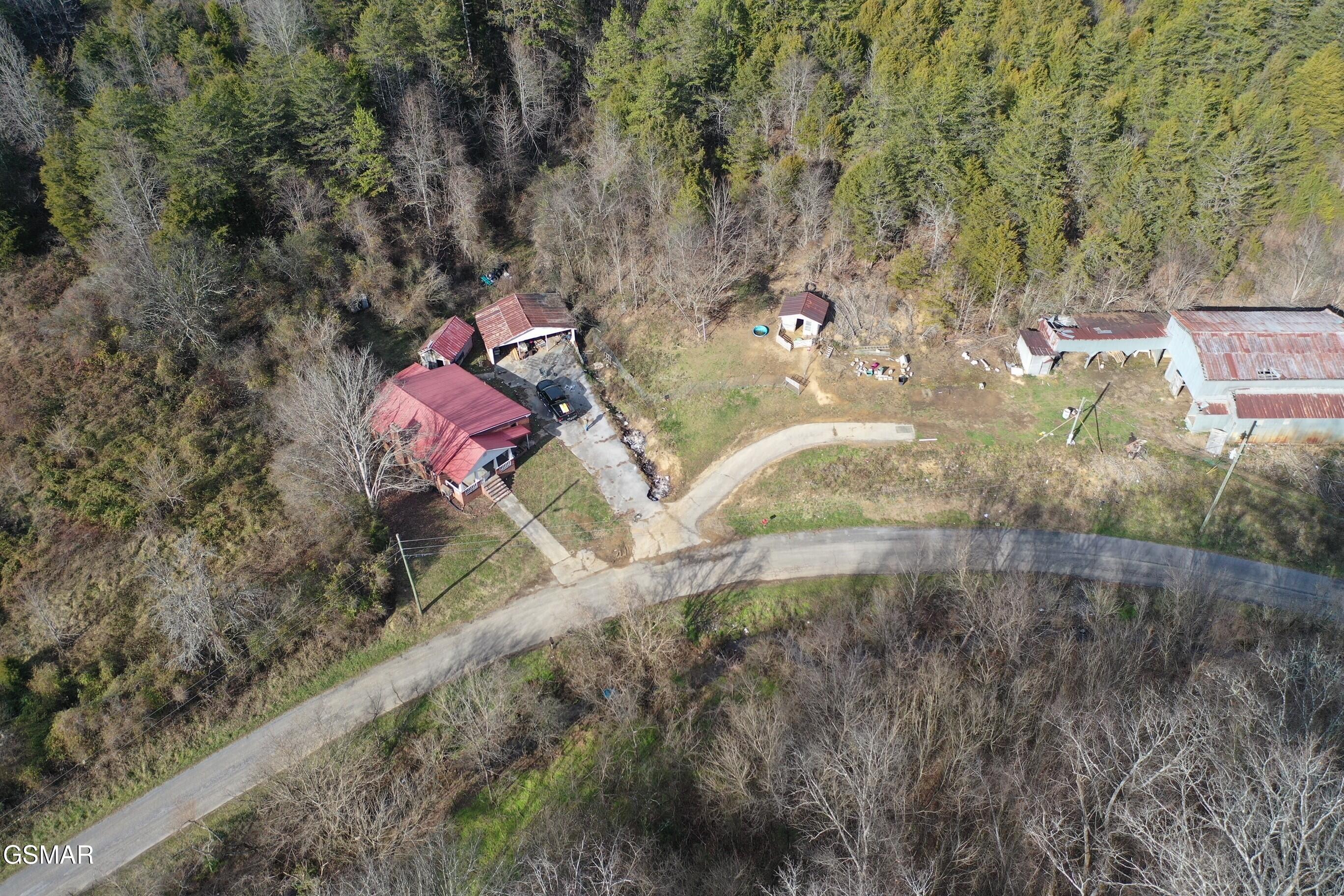 2534 Muddy Hollow Dandridge TN 37725