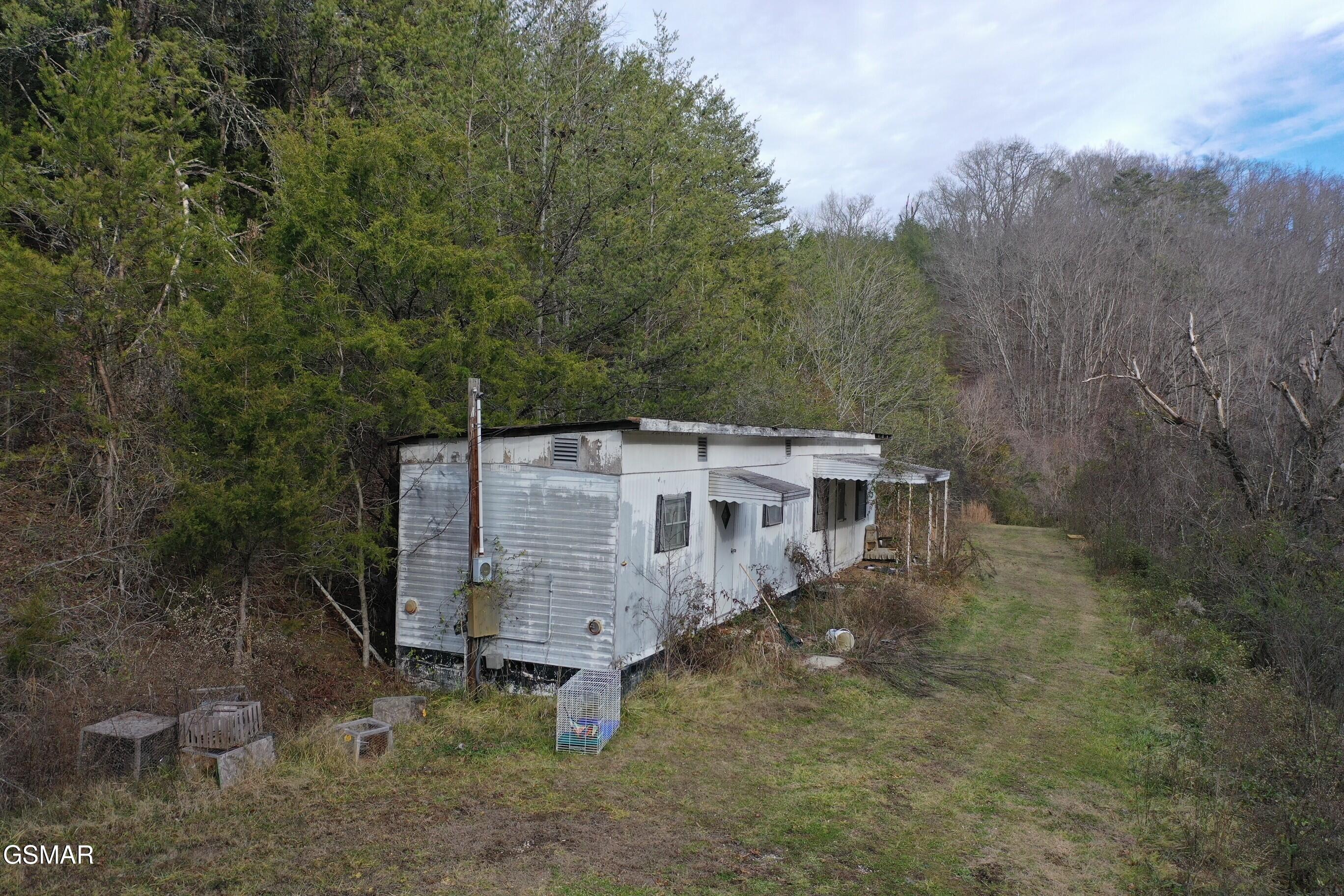 2534 Muddy Hollow Dandridge TN 37725