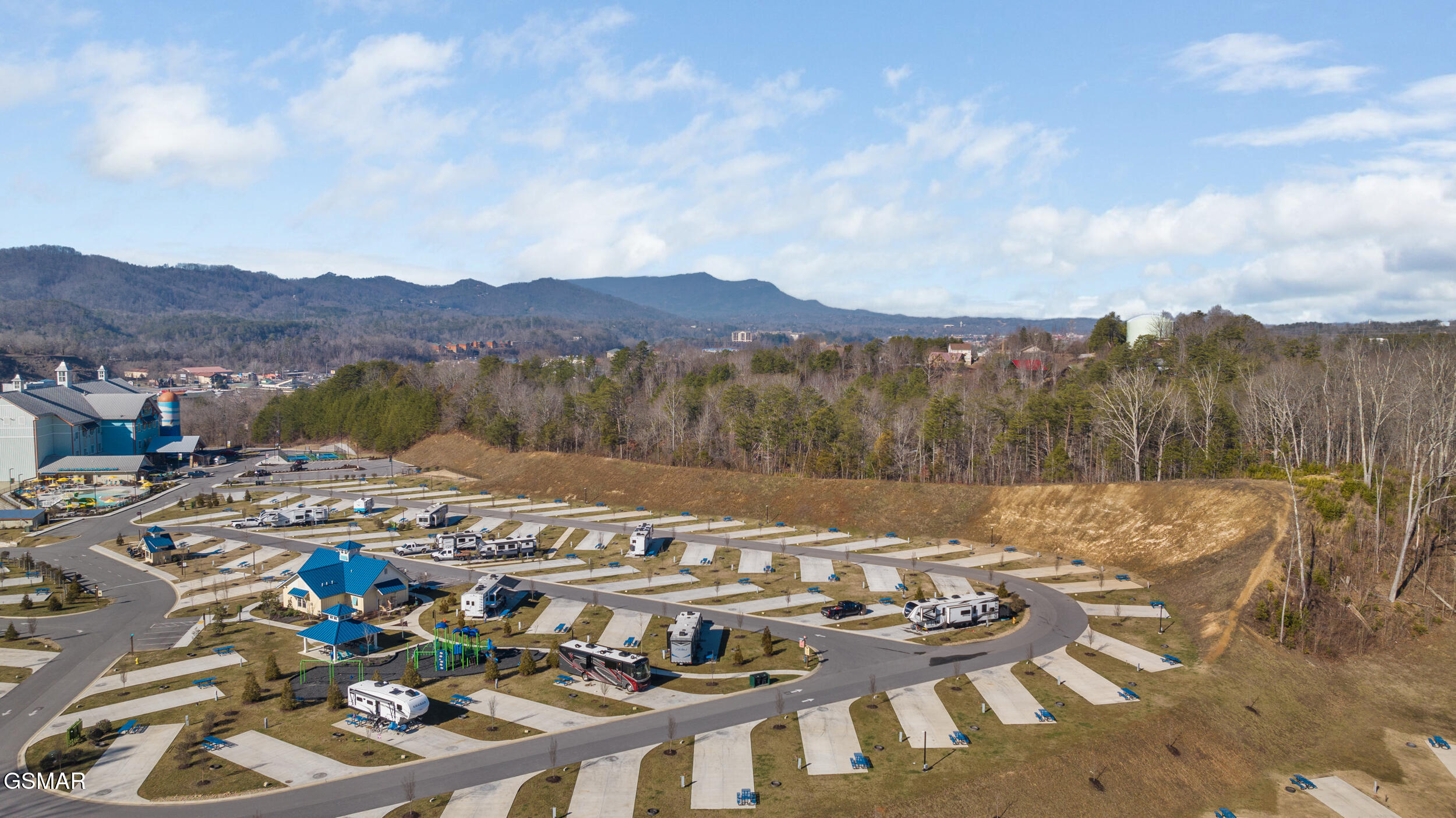 820 Old Gate Road Pigeon Forge TN 37863