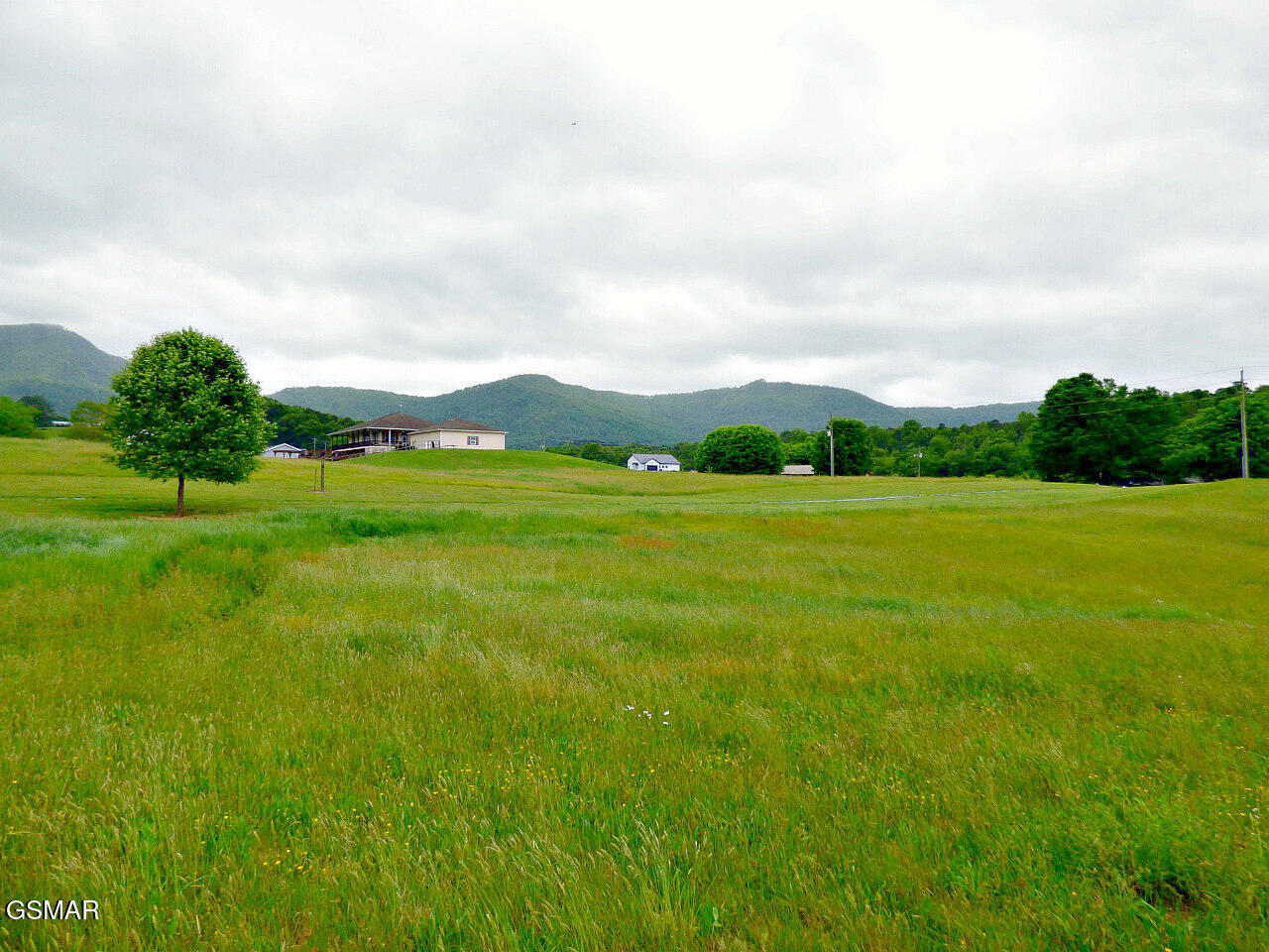 Lot 13 County Line Road Dandridge TN 37725