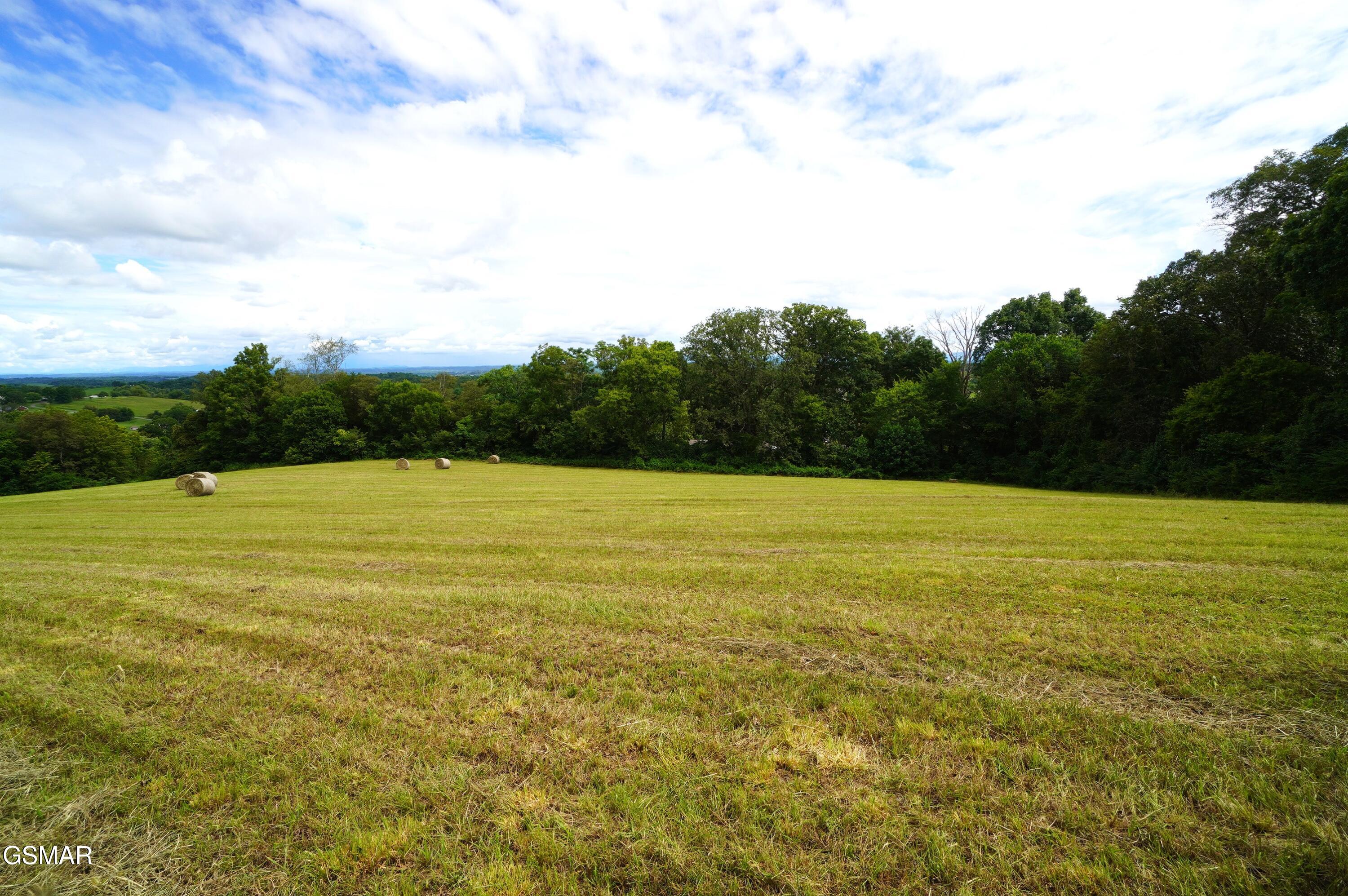 2840-2830 Robinson Creek Road Morristown TN 37813