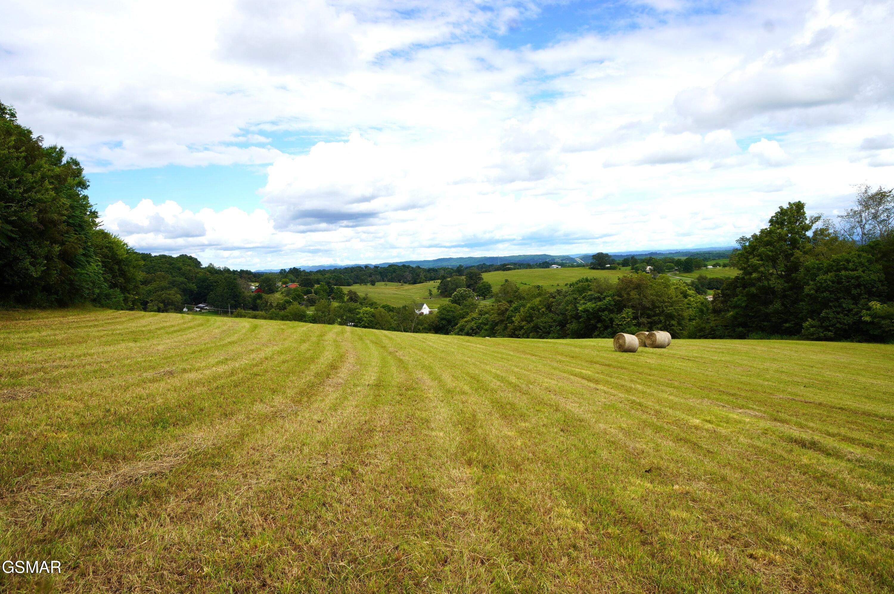 2840-2830 Robinson Creek Road Morristown TN 37813