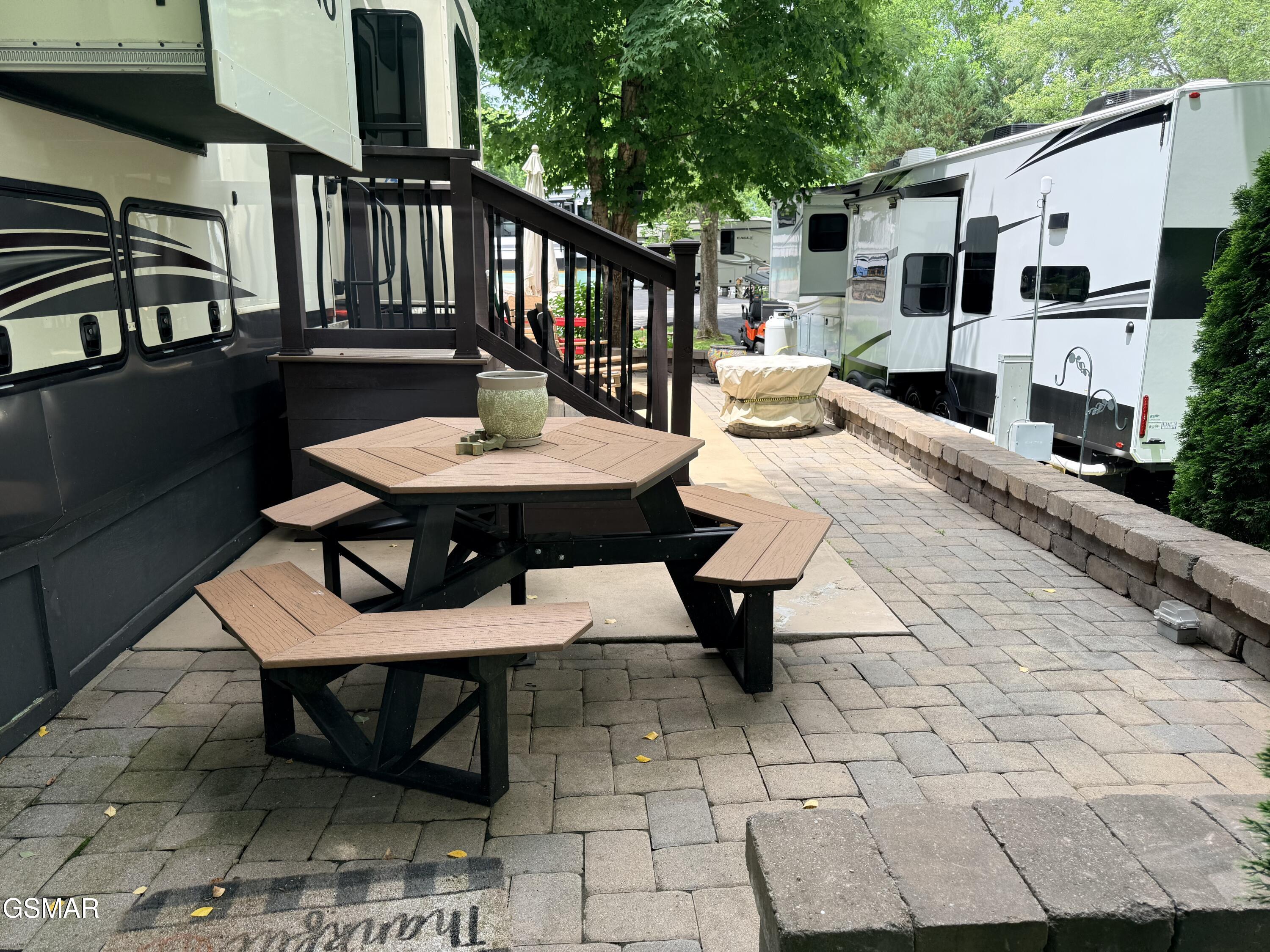 4229 E Parkway #051 Gatlinburg TN 37738