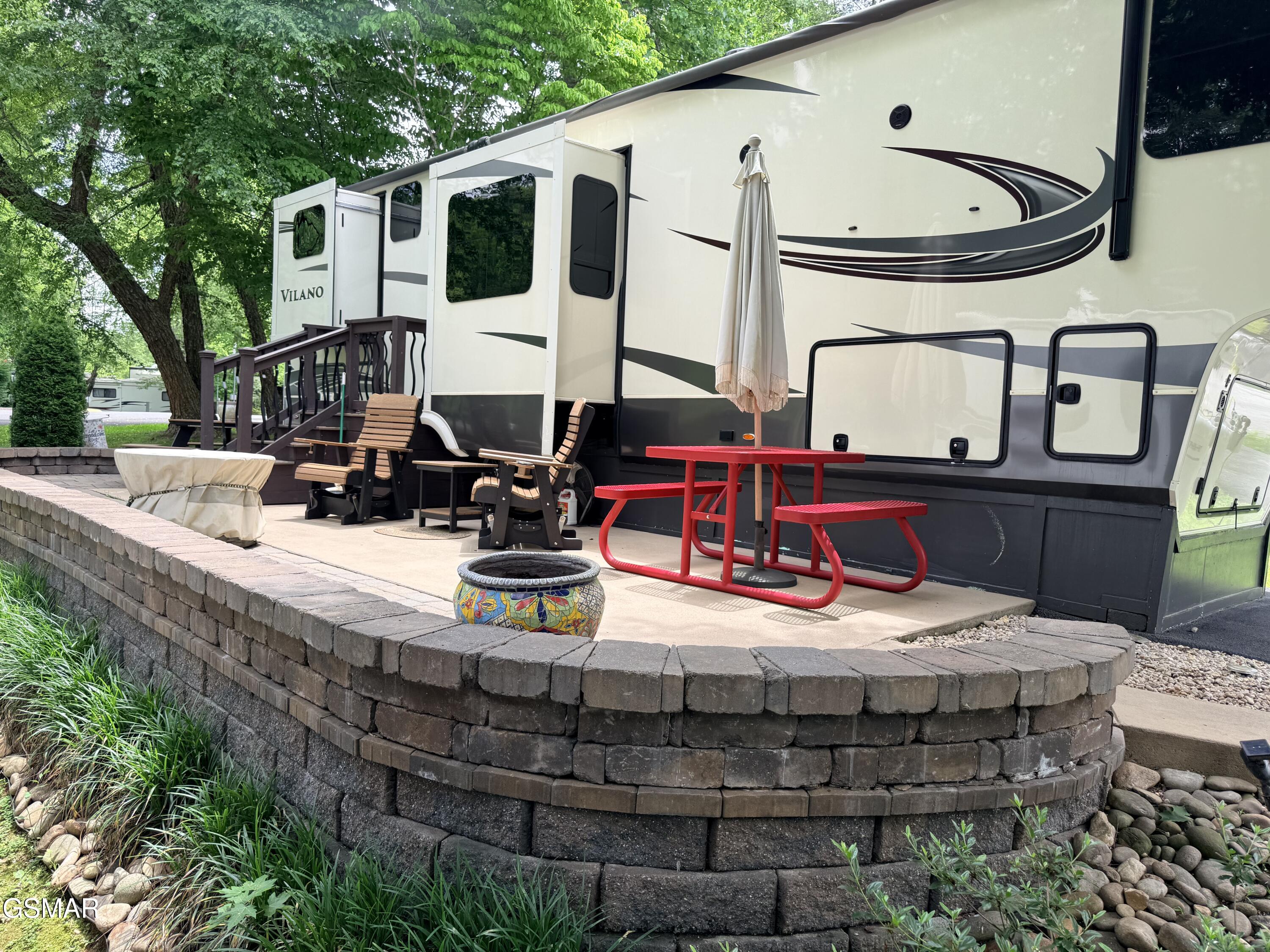 4229 E Parkway #051 Gatlinburg TN 37738