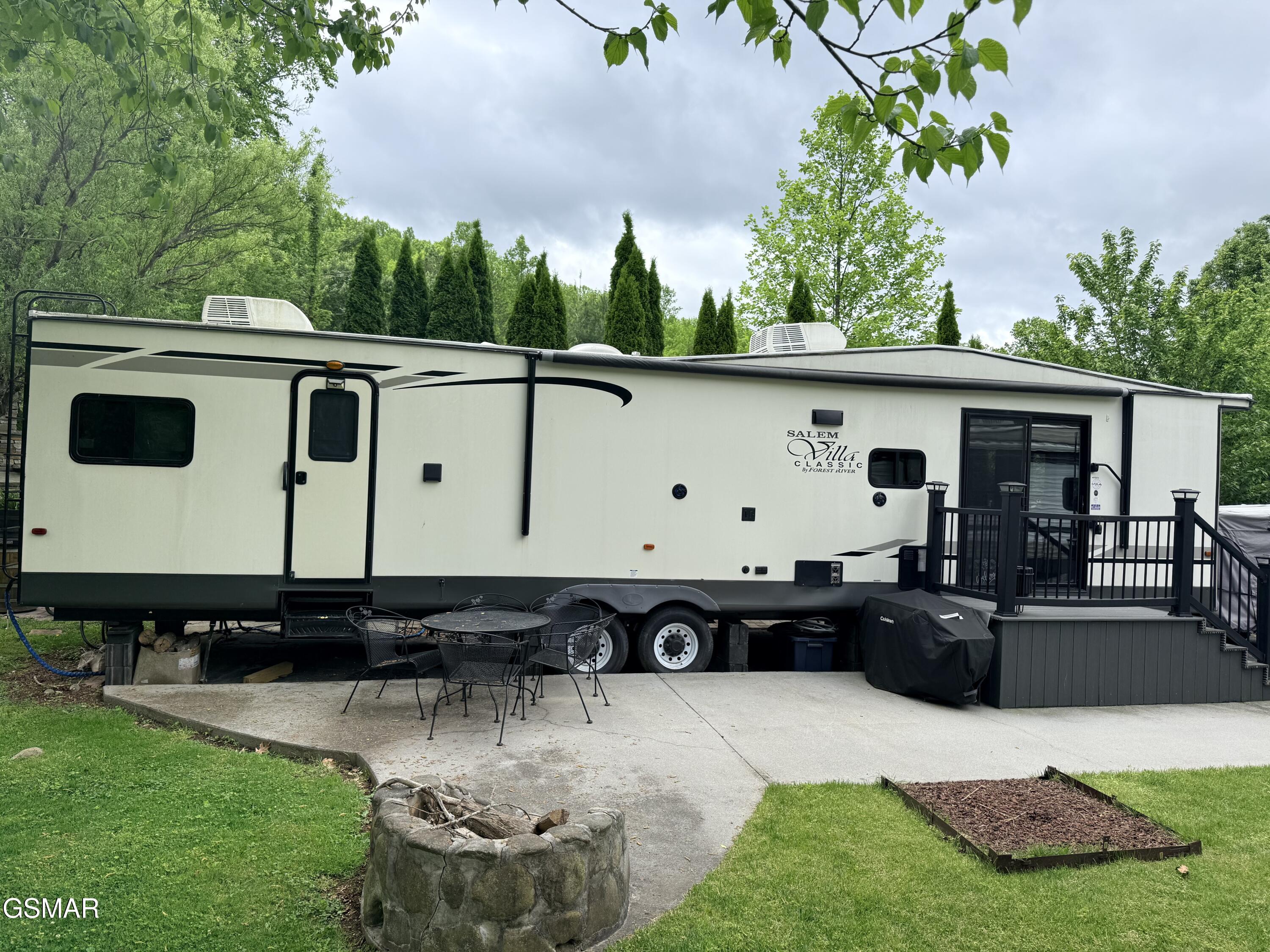 4229 E Parkway #181 Gatlinburg TN 37738