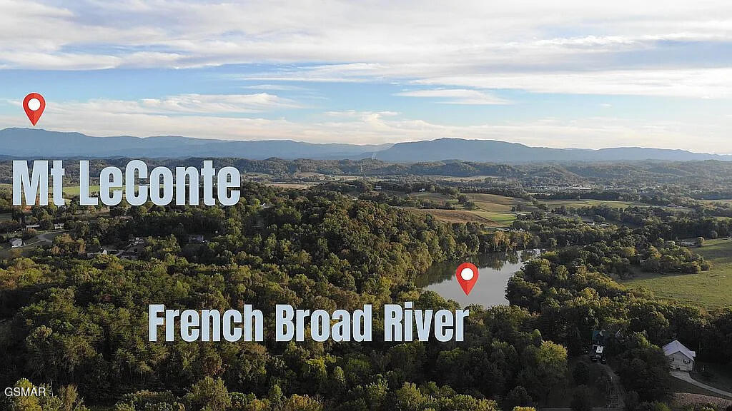 Lot 53 Kenneth Overlook Kodak TN 37764
