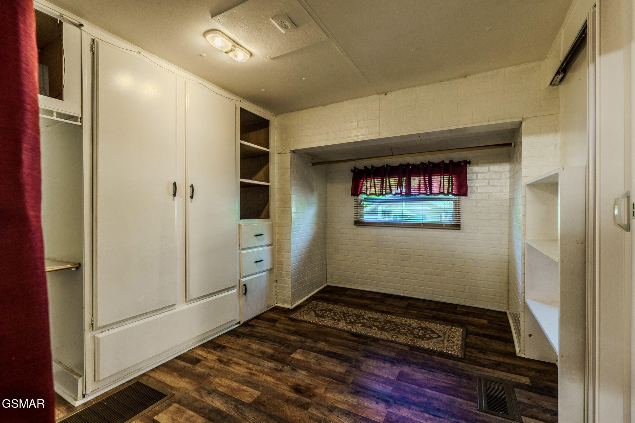 5355 East Parkway Cosby TN 37722