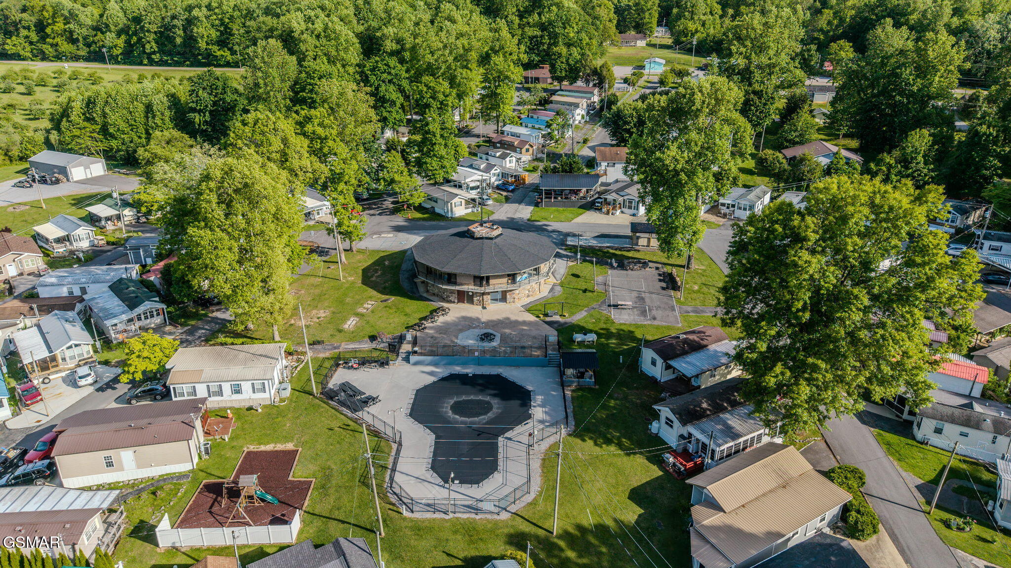 5355 East Parkway Cosby TN 37722