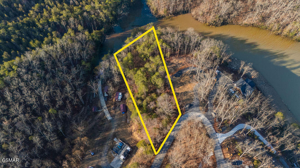 407 Jack Potts Drive Dandridge TN 37725