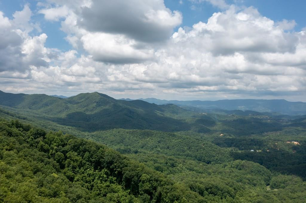 Lot 19 Laurel Top Way Gatlinburg TN 37738