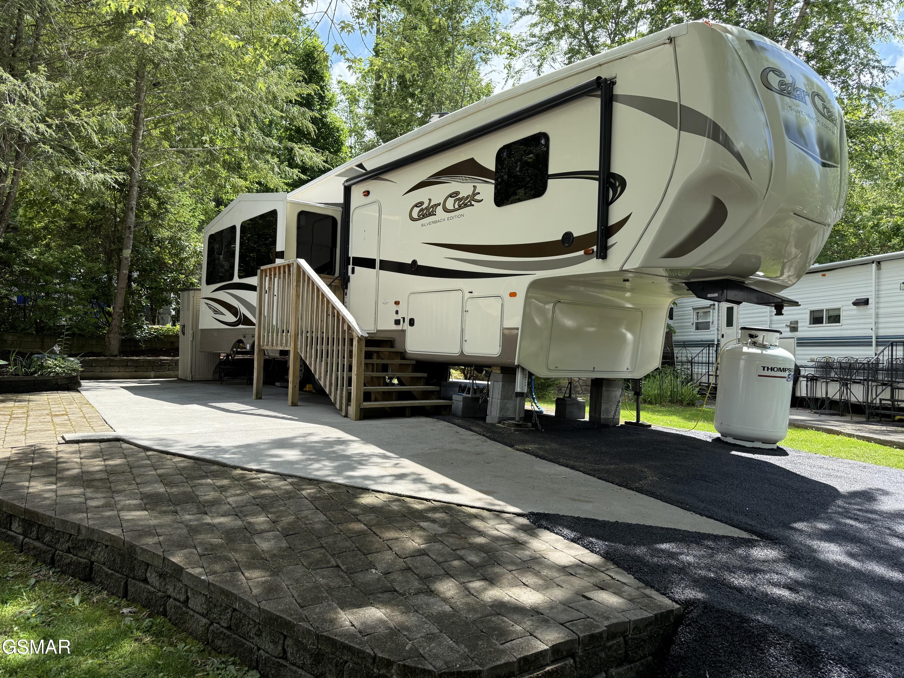4229 E Parkway #78 Gatlinburg TN 37738