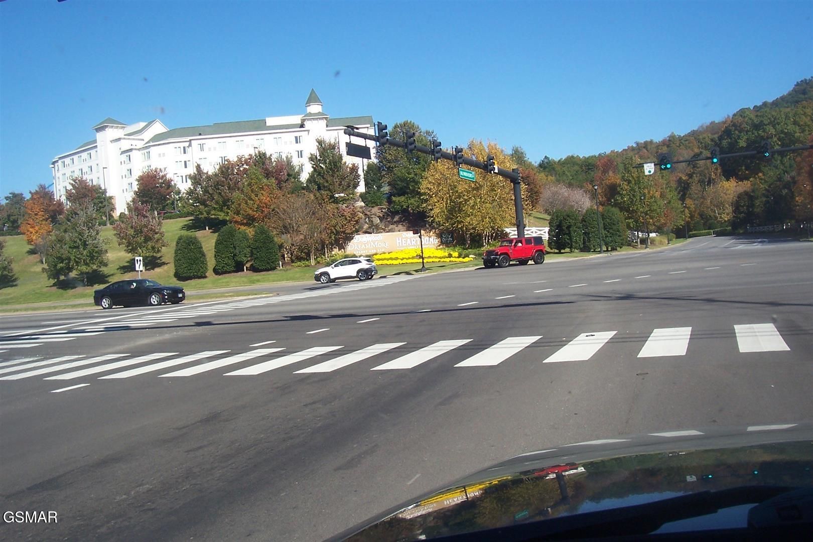 4B-R Jake Thomas Road Pigeon Forge TN 37863
