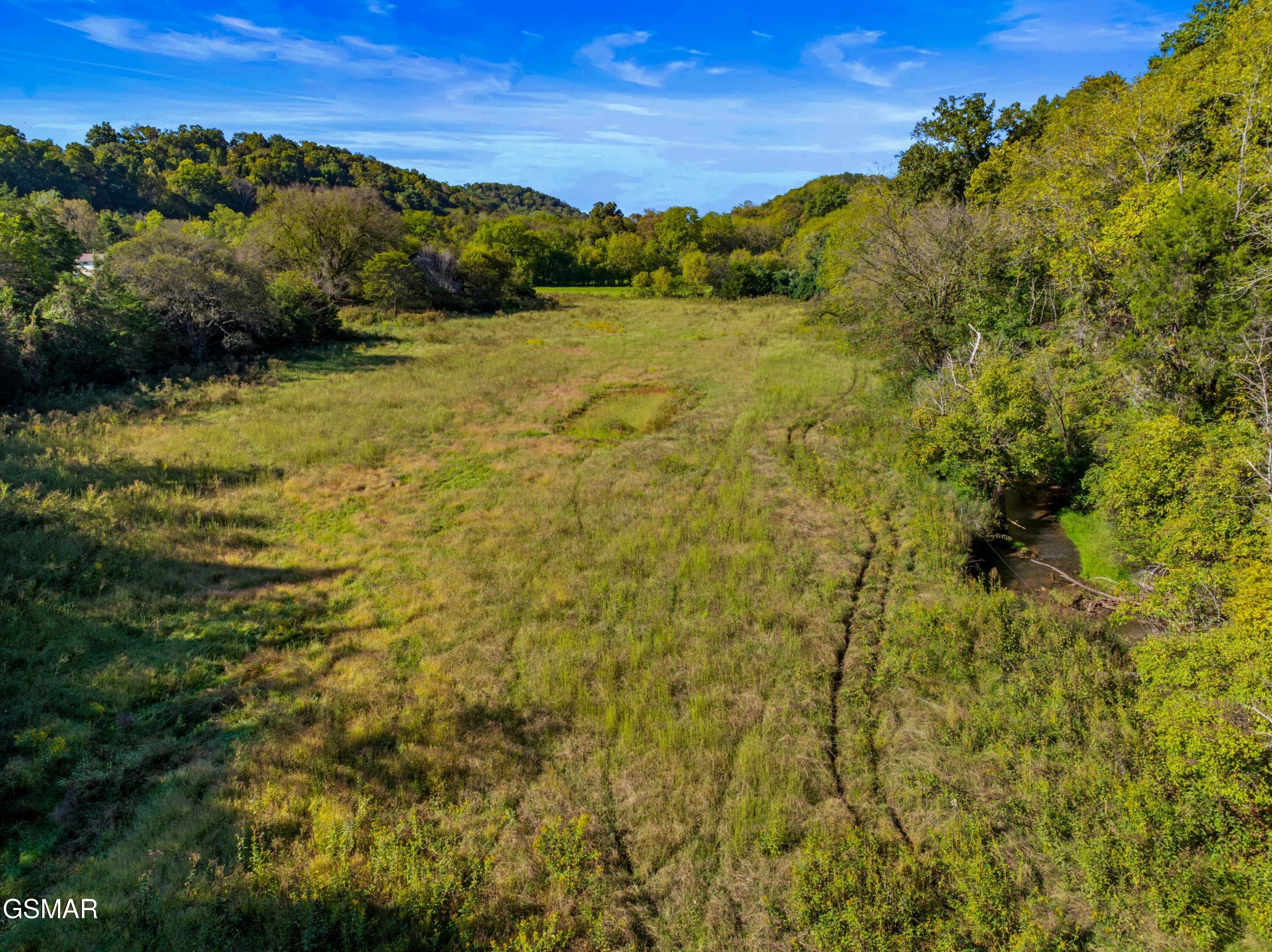 792 Rh Ellis Road Dandridge TN 37725