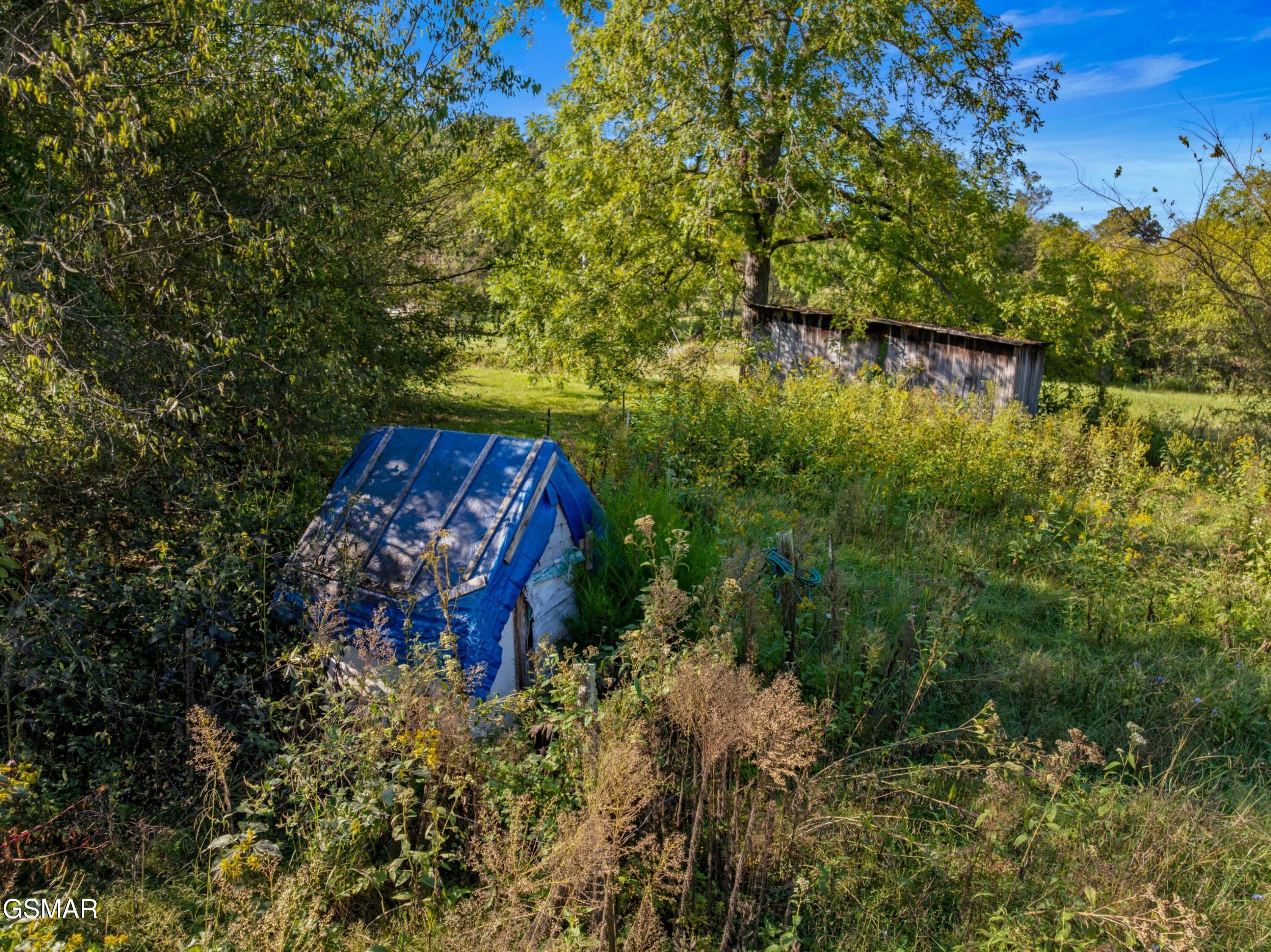 792 Rh Ellis Road Dandridge TN 37725