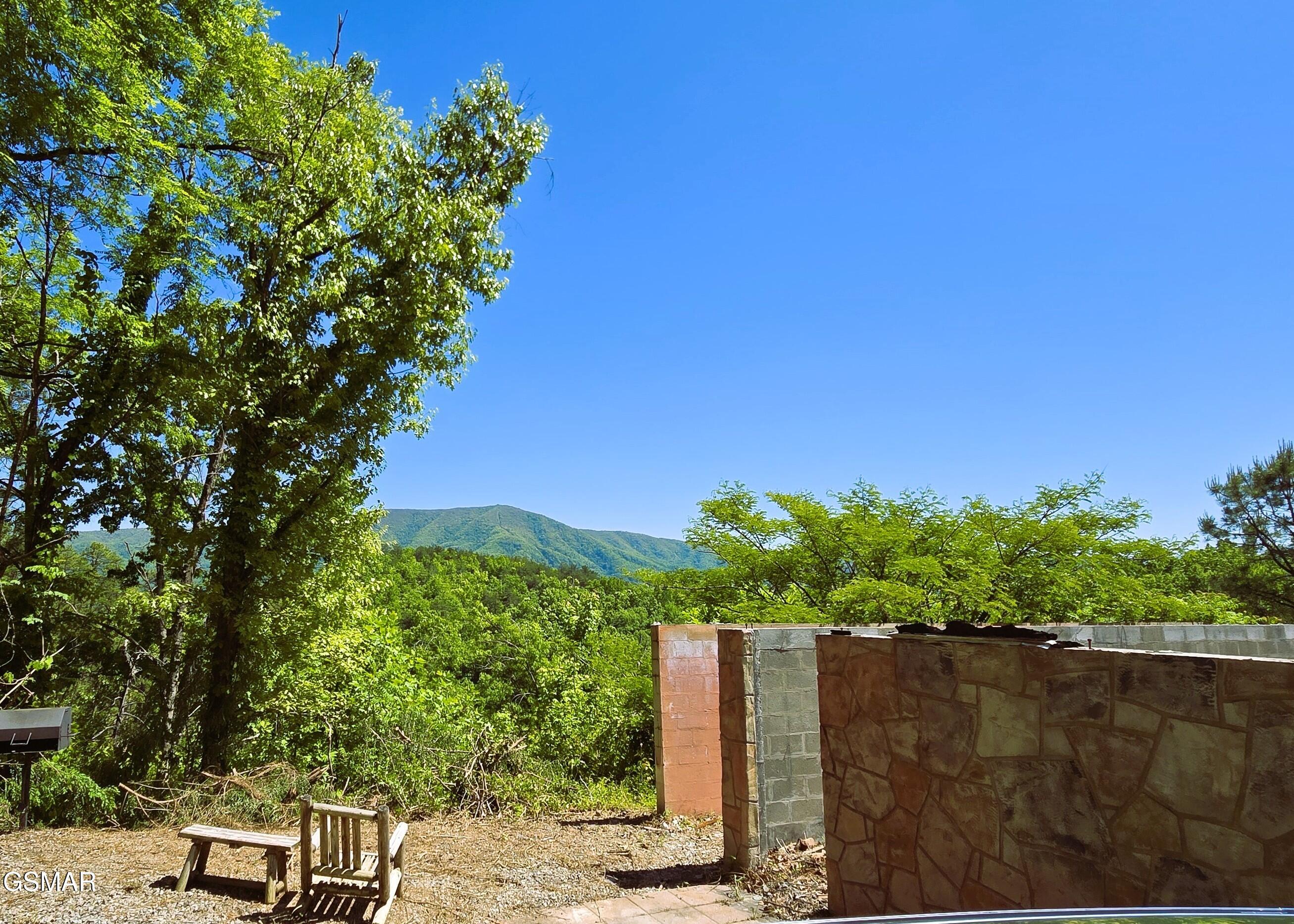 2759 Hatcher Mountain Road Sevierville TN 37862