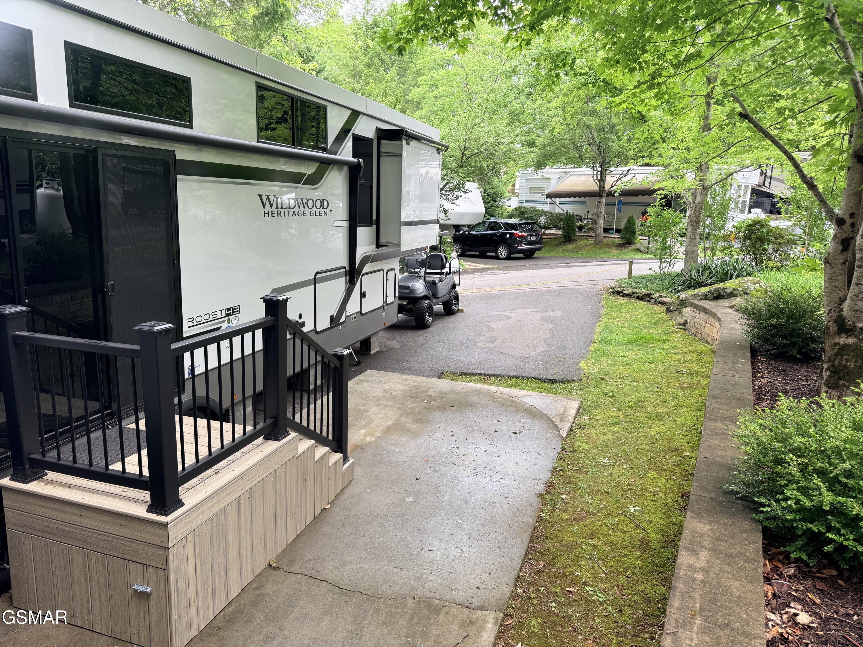 4229 E Parkway #32 Gatlinburg TN 37738