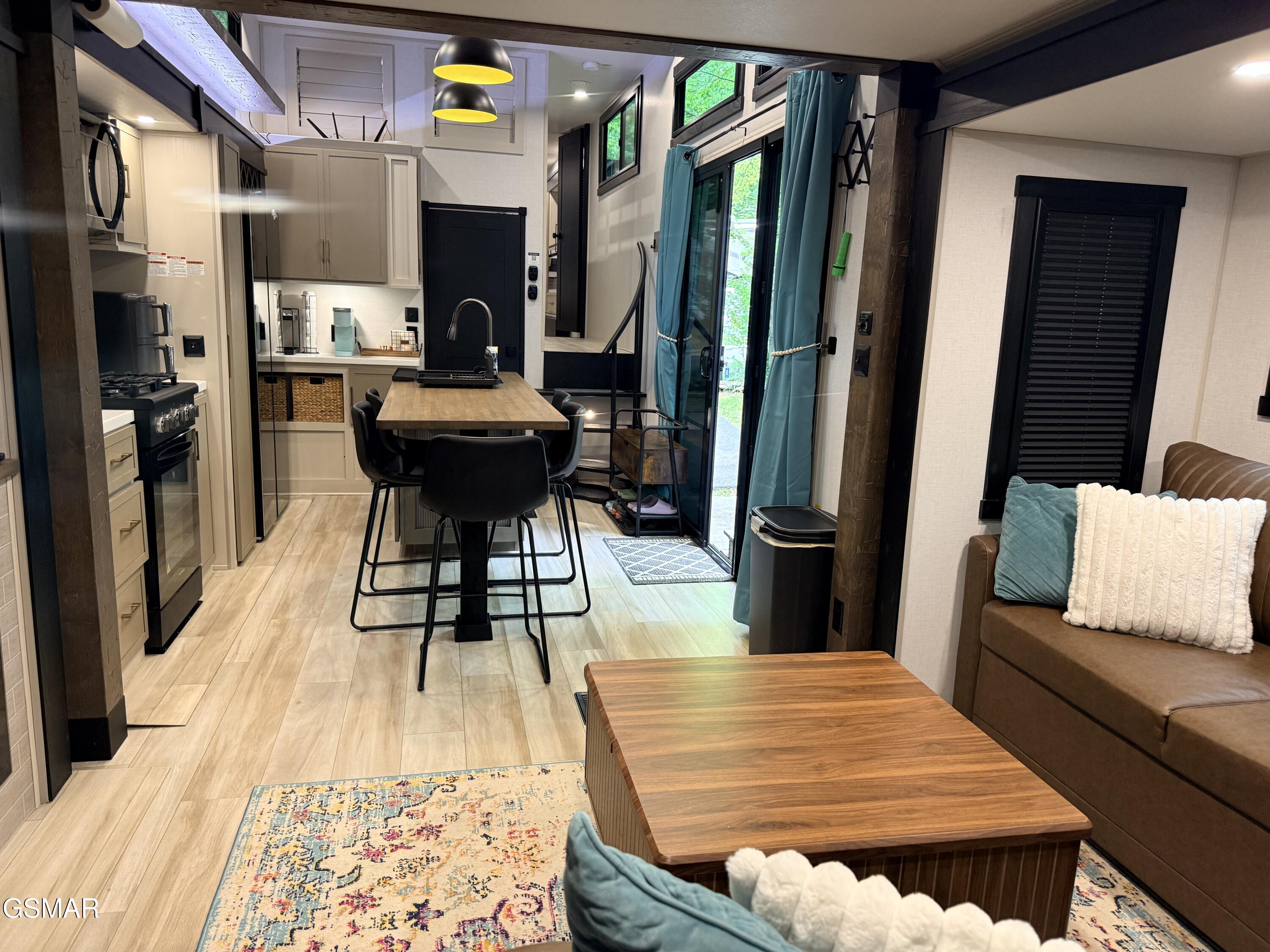 4229 E Parkway #32 Gatlinburg TN 37738
