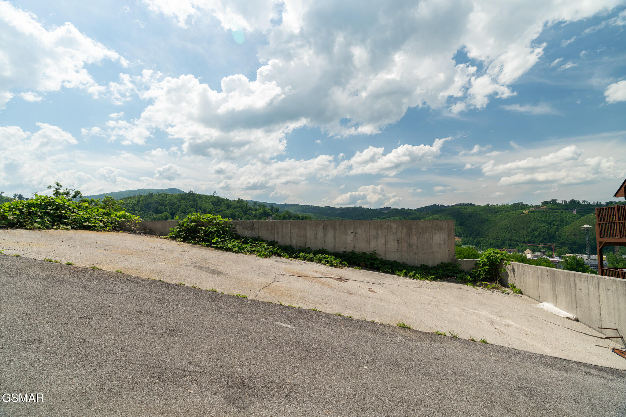 744 Widows Knob Road Gatlinburg TN 37738