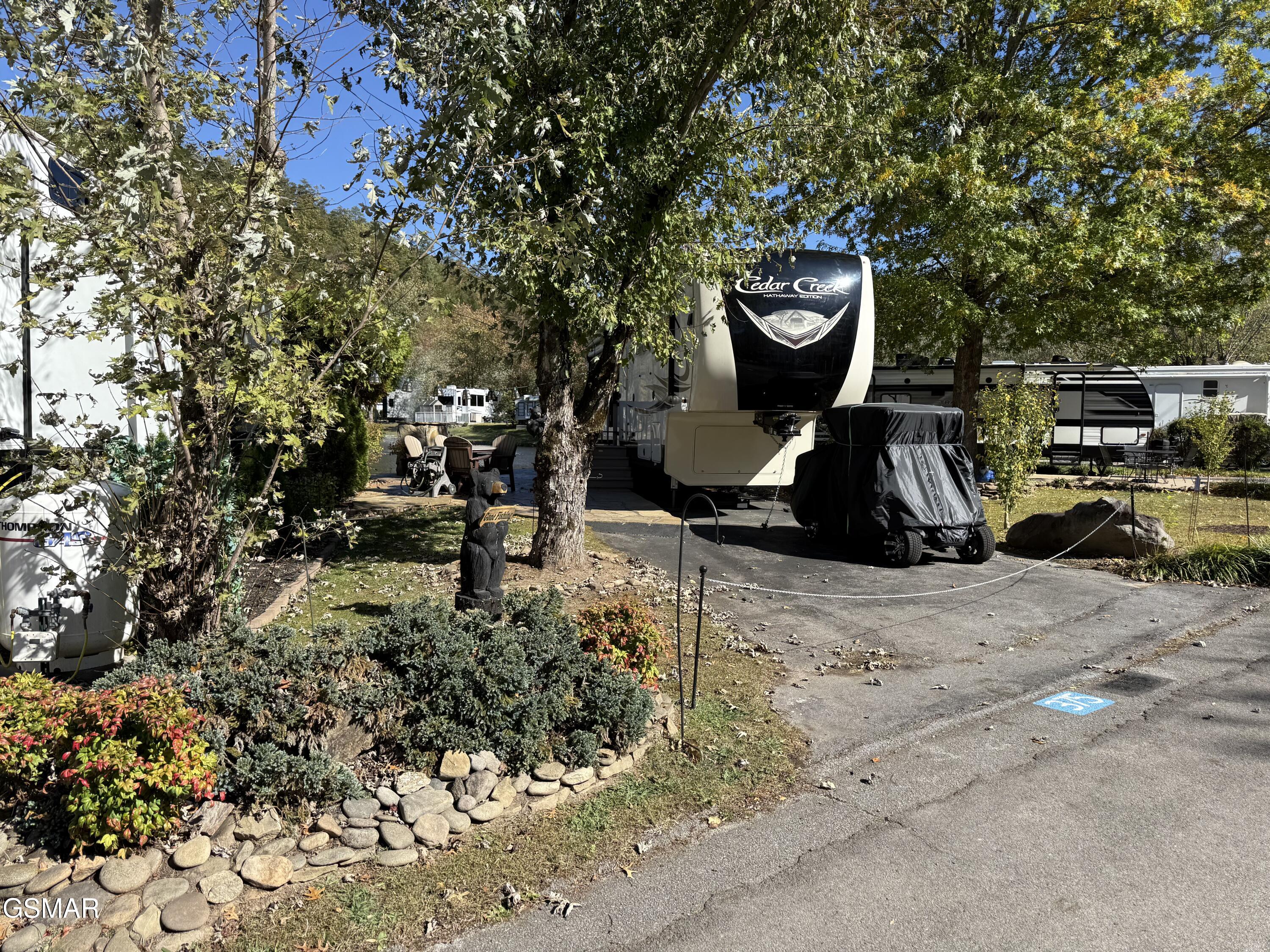 4229 E Parkway #375 Gatlinburg TN 37738